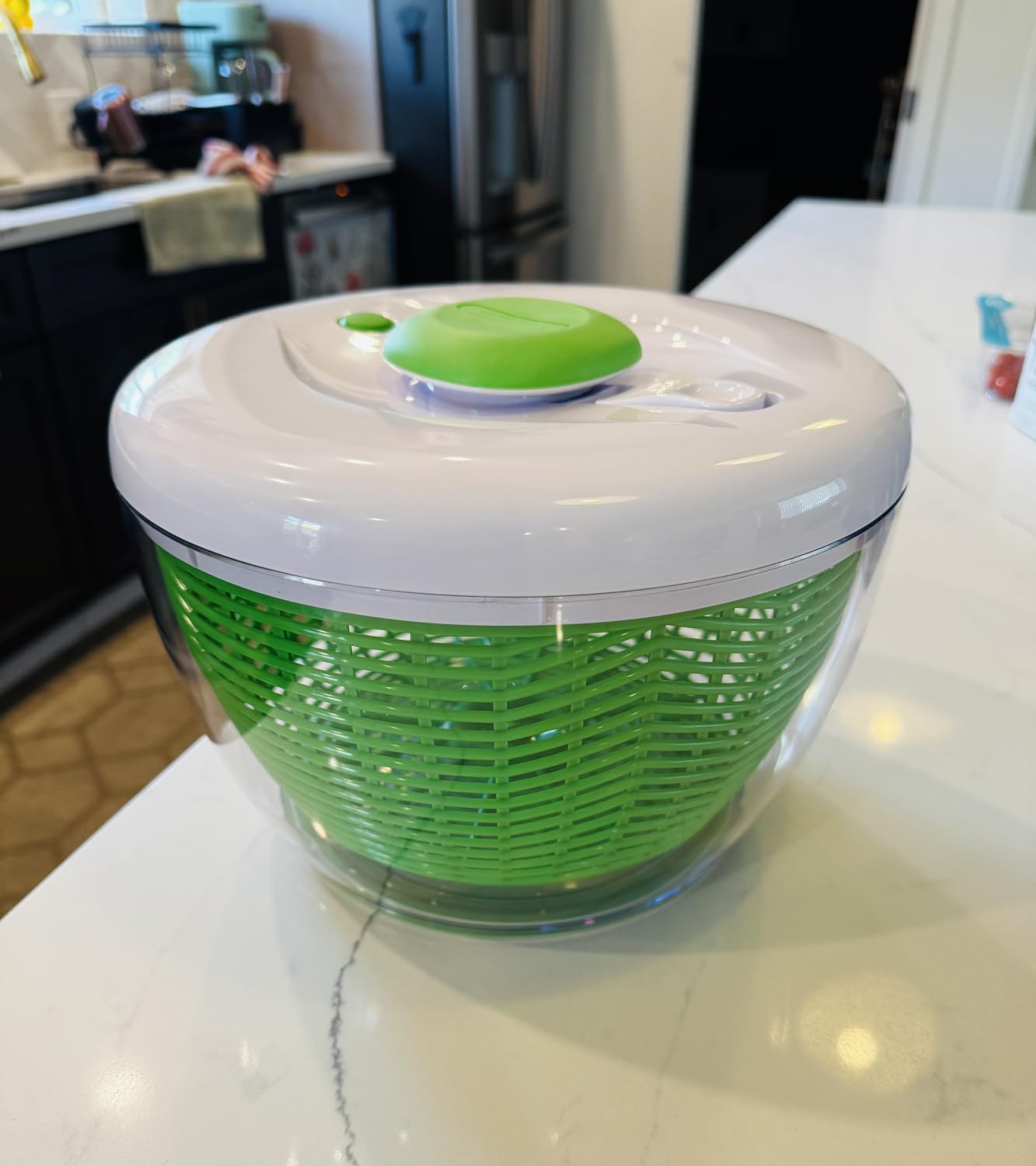 Farberware Easy to Use Pro Pump Salad Spinner with Bowl, Colander and Built-in Draining System, 6.6 Quart, Green customer photo 1