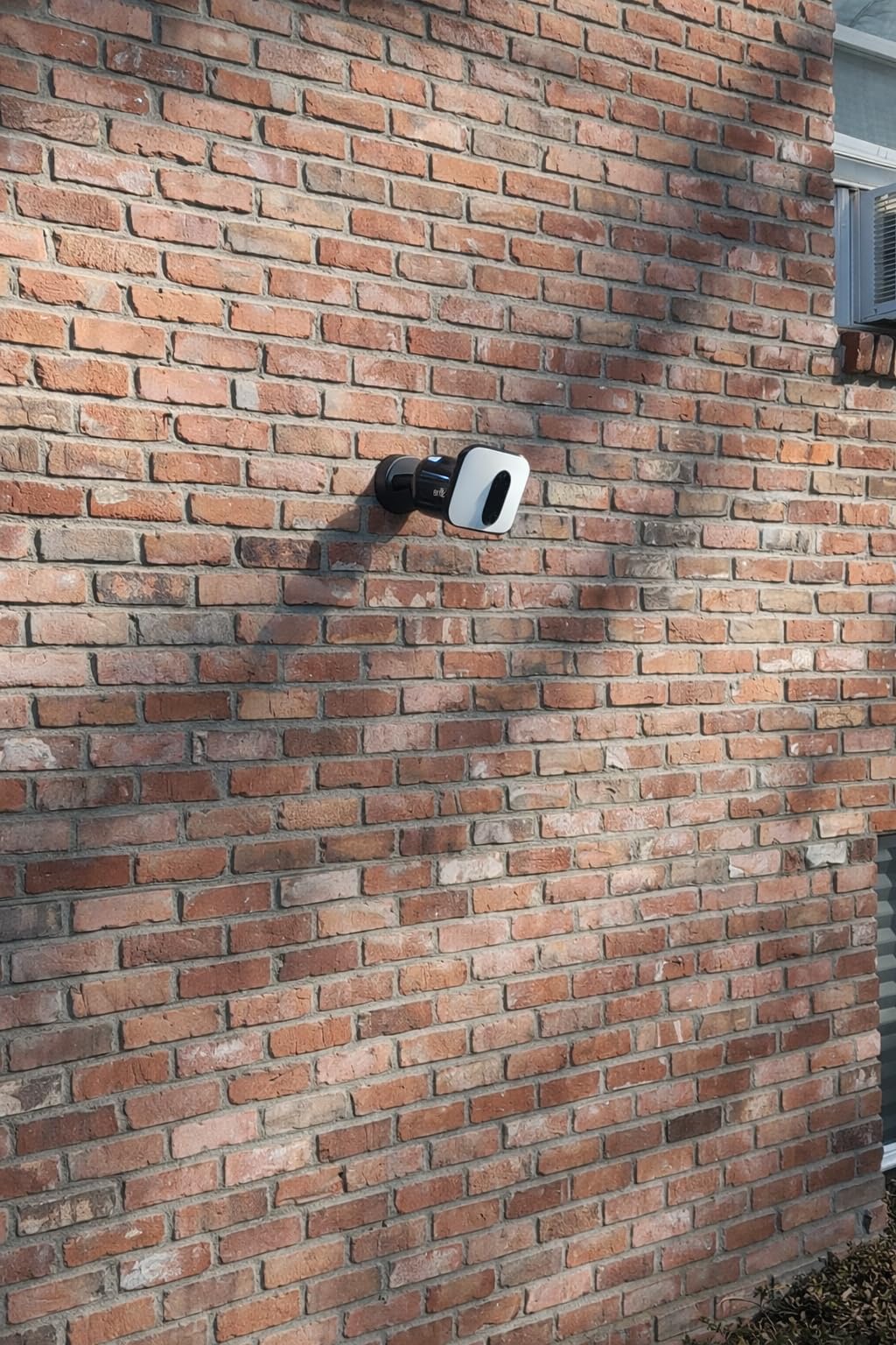 Arlo Wireless Floodlight Security Camera 2K HDR - 1-Cam customer photo 1