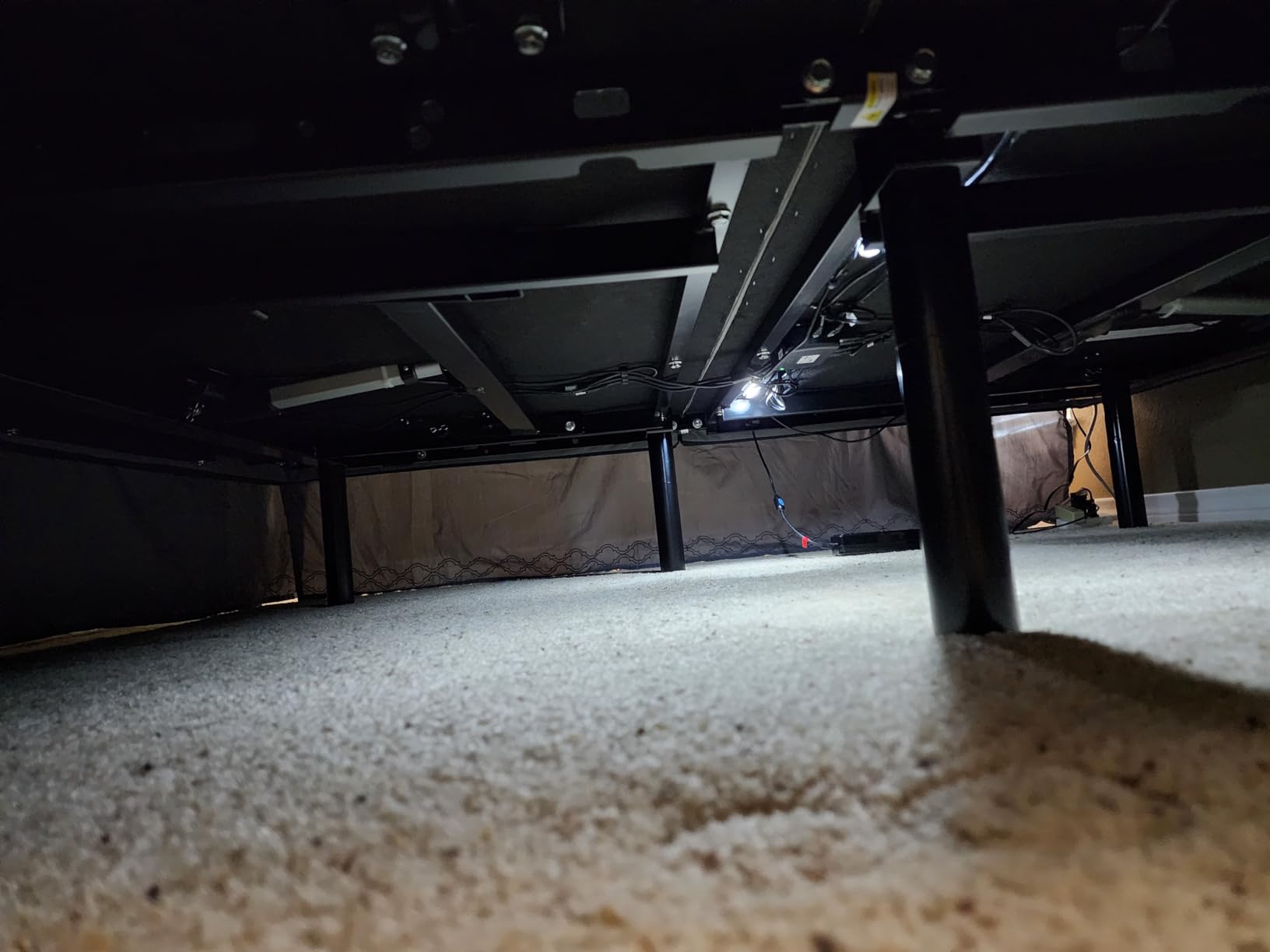 Sven & Son Classic Adjustable Bed Base, Head and Foot Lift, Massage, Under-Bed Lights, USB, Memory, Zero Gravity Smart Frame - King customer photo 1