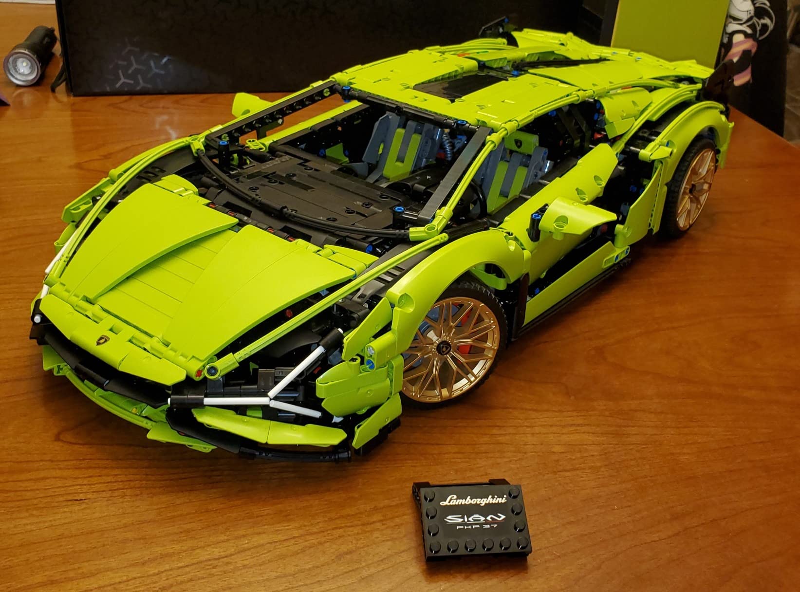 LEGO Technic Lamborghini Sián FKP 37 Building Sets for Adults - Detailed Lamborghini Model Car Kit for Men & Women, Ages 18+ Years - Display in Room as Decor - 42115 customer photo 2