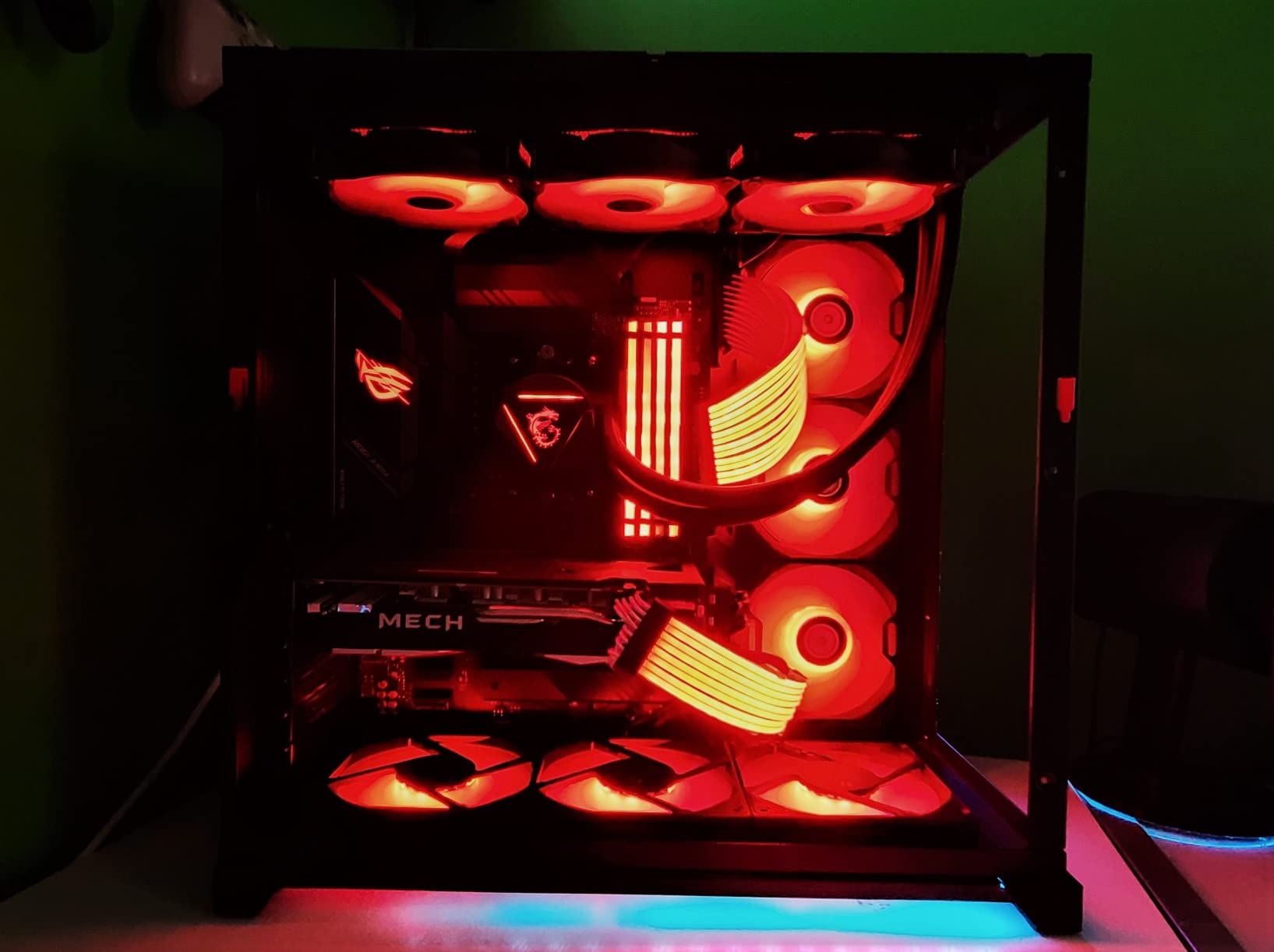 Lian Li Addressable RGB Strimer Plus Dual 6+2 to 8 Pin GPU Power Cable (Original Version 1) customer photo 2
