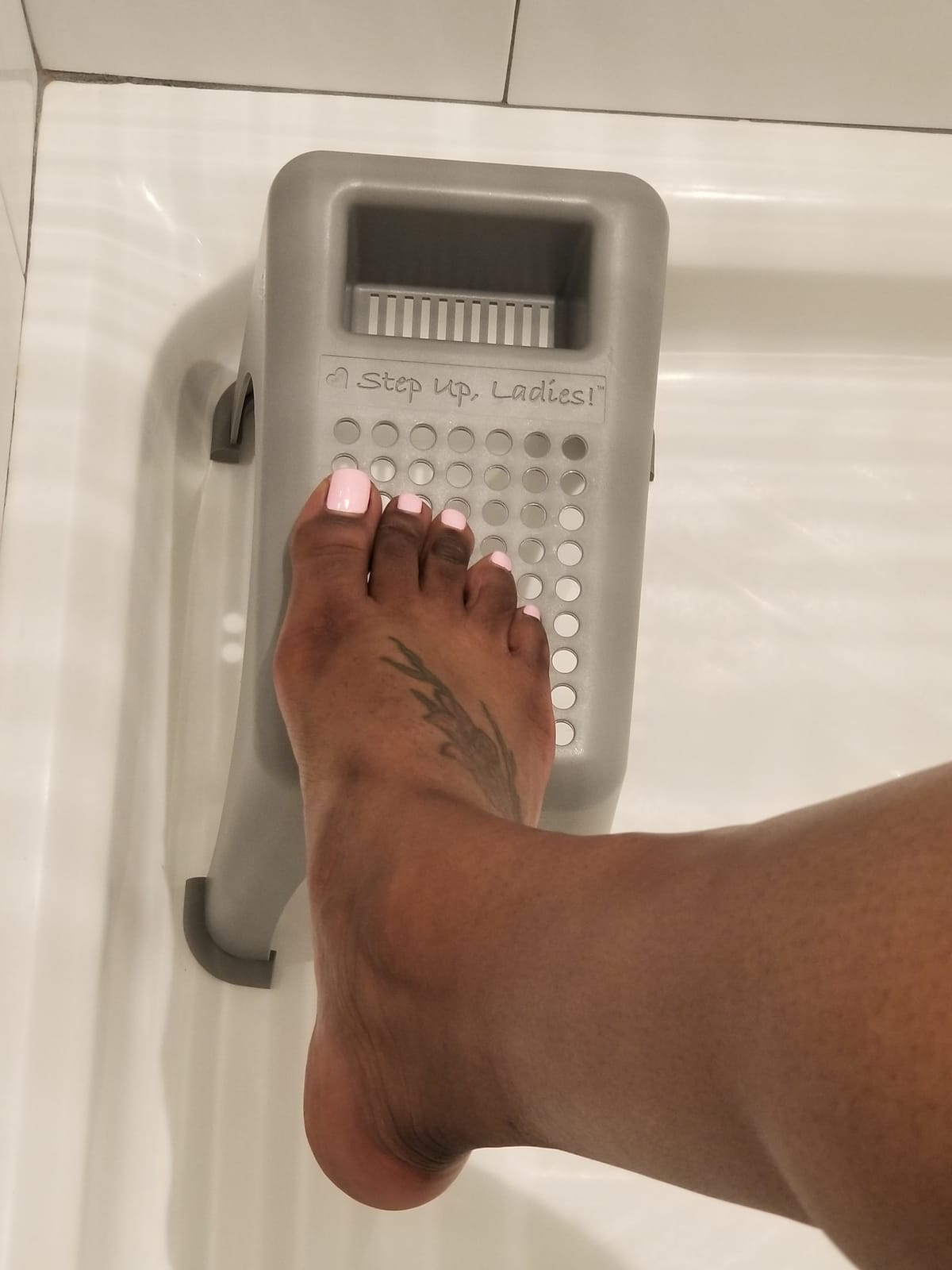 Easy Reach Foot Rest for Shower & Pedicures - Non-Slip Shaving Stool customer photo 2