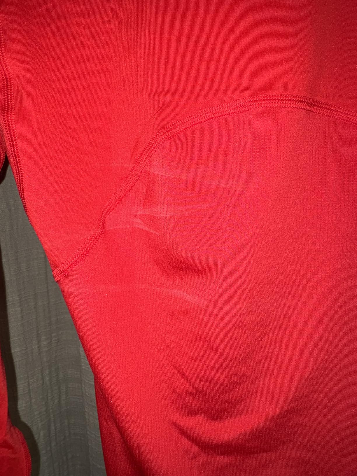 Men's HeatGear Compression Long-Sleeve T-Shirt customer photo 1