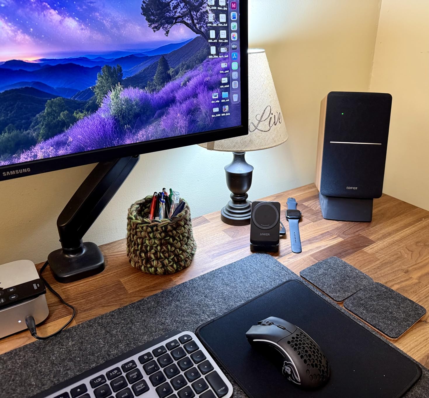 Edifier R1280DBs Active Bluetooth Bookshelf Speakers - Optical Input - 2.0 Wireless Studio Monitor Speaker - 42W RMS with Subwoofer Line Out - Wood Grain customer photo 1