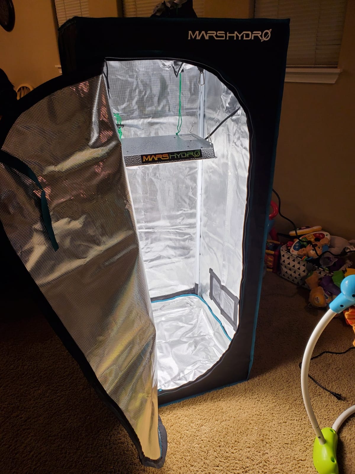 MARS HYDRO 2x2 Grow Tent Kit Complete System with 10 Speed Fan,100W Upgraded TS600 LED Dimmable Grow Light,24