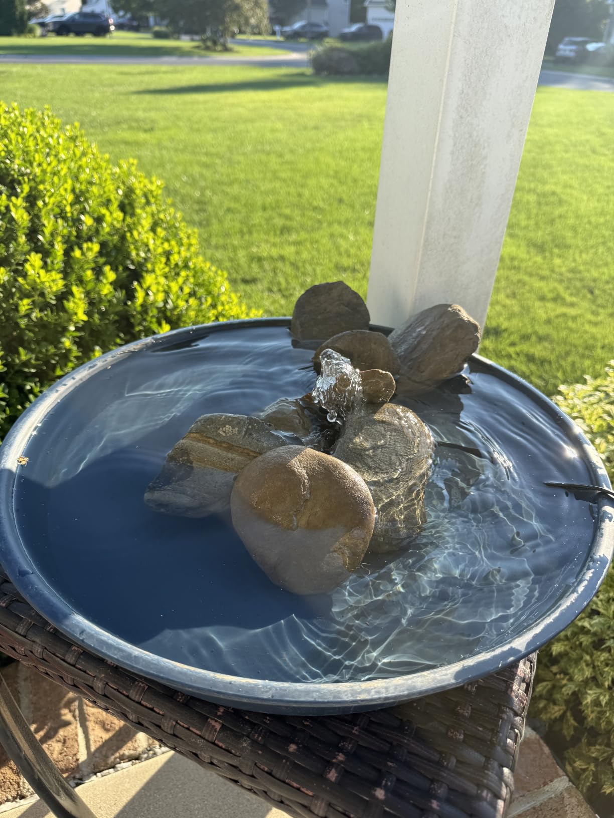 90 GPH Mini Submersible Pump, Small Fountain Pump (5W 350L/H) for water feature, Aquariums, Fish Tank, Tabletop Fountain, Pet Fountain, Indoor or Outdoor Pond Fountain (AC Powered) customer photo 1