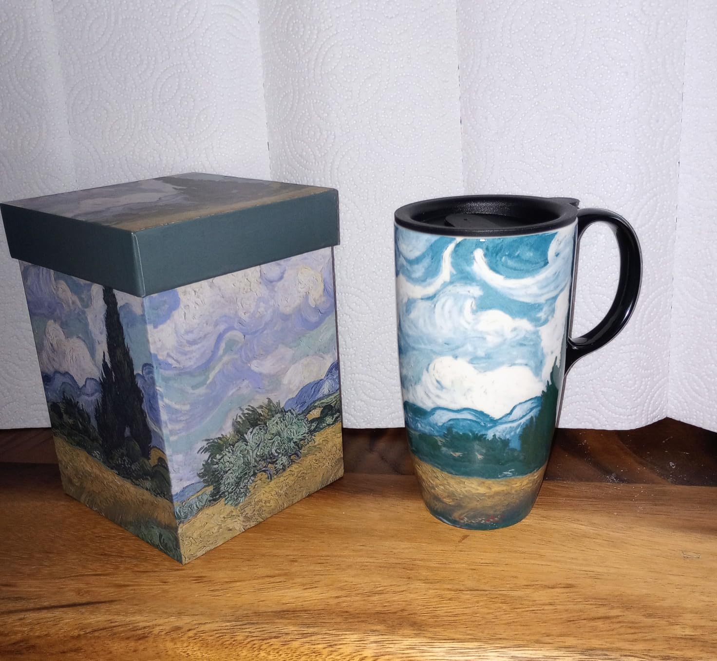 Topadorn 17oz Ceramic Travel Mug with Lid, Hokusai Great Wave Coffee Mug | Ocean Wave Art Ceramic Coffee Mug, Dishwasher Safe Coffee Cup for Home Office Commute with Gift Box customer photo 1