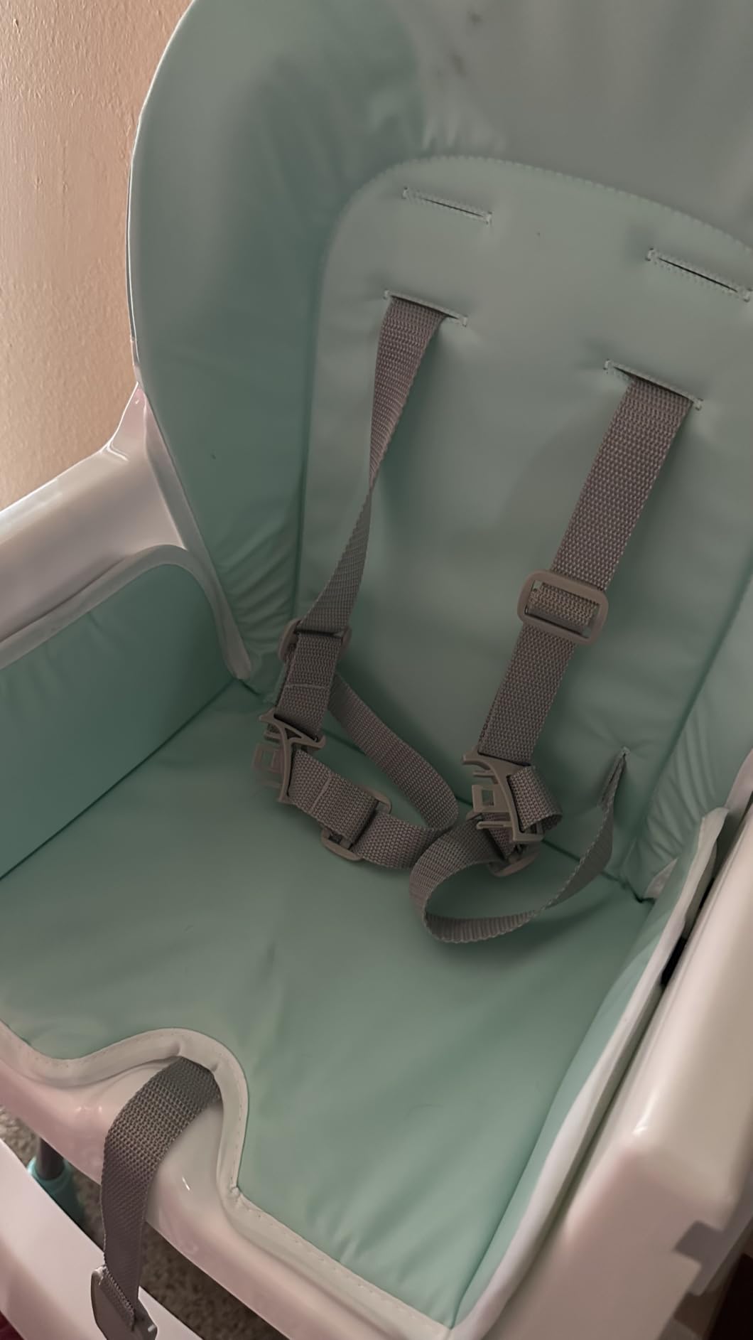 Dream On Me TableTalk 2-in-1 Convertible High Chair, 5-Point Harness, Gray customer photo 2
