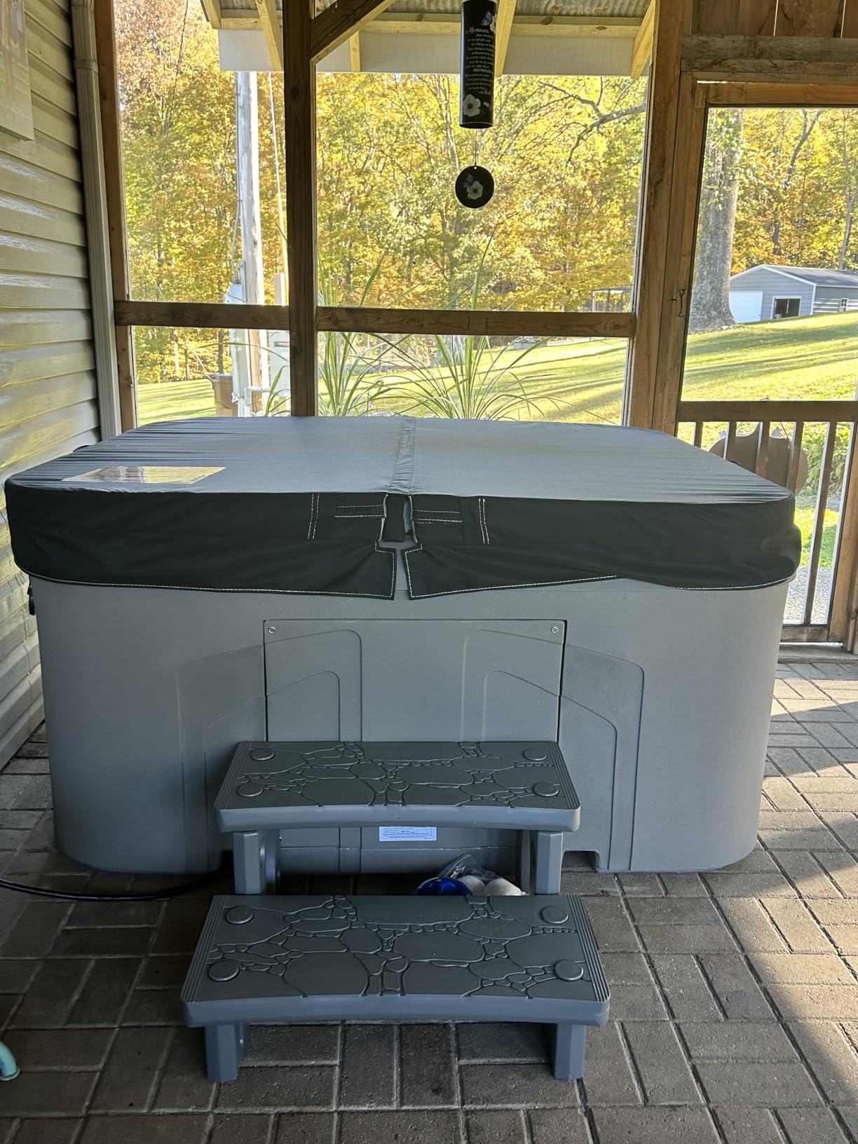 Lifesmart 4-Person Plug & Play 13-Jet Hot Tub Spa and Thermal Cover, Taupe | Square Outdoor Spa with 1.0 HP Pump, Cover and LED Light customer photo 1