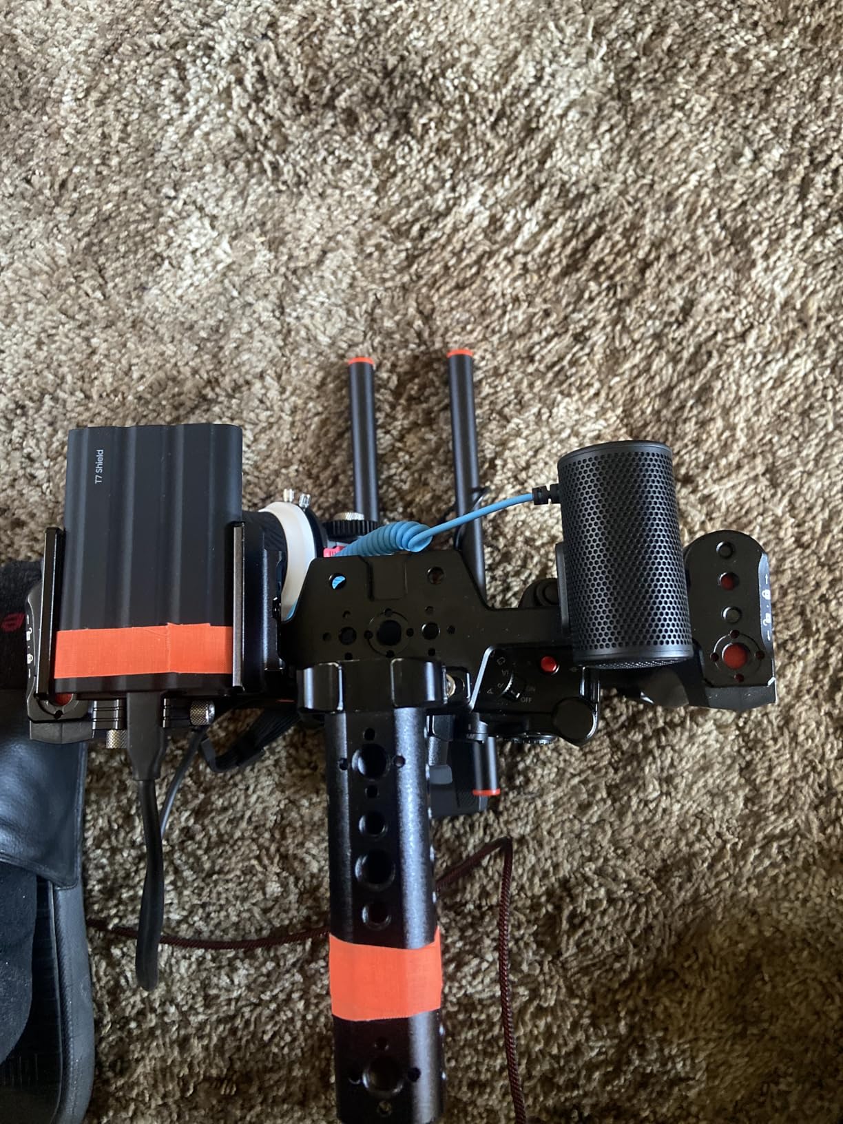 SENNHEISER Professional MKE 200 Directional On-Camera Microphone customer photo 1