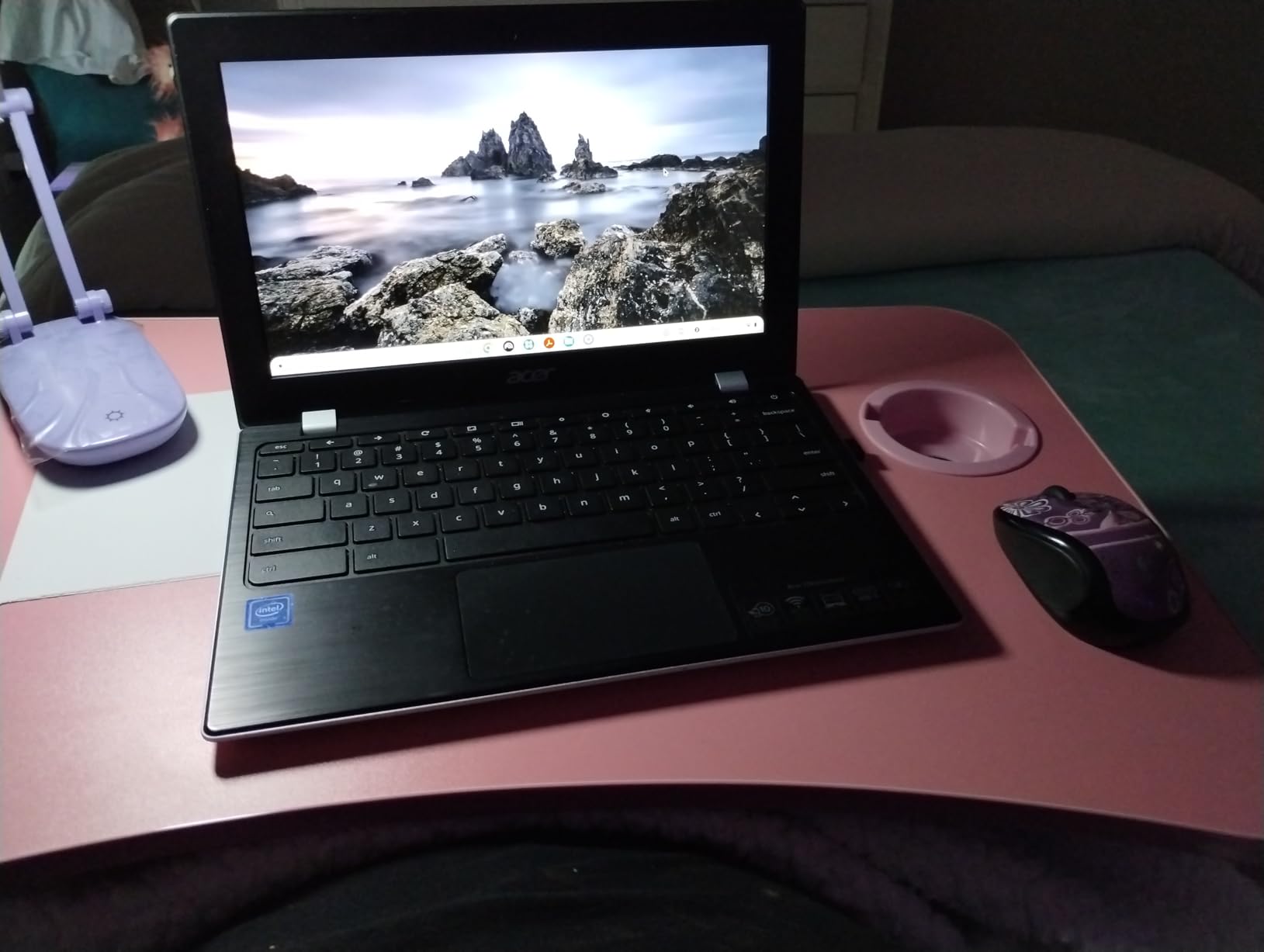 Zapuno Foldable Laptop Bed Table, Laptop Desk, Breakfast Tray, Arc Shape customer photo 1
