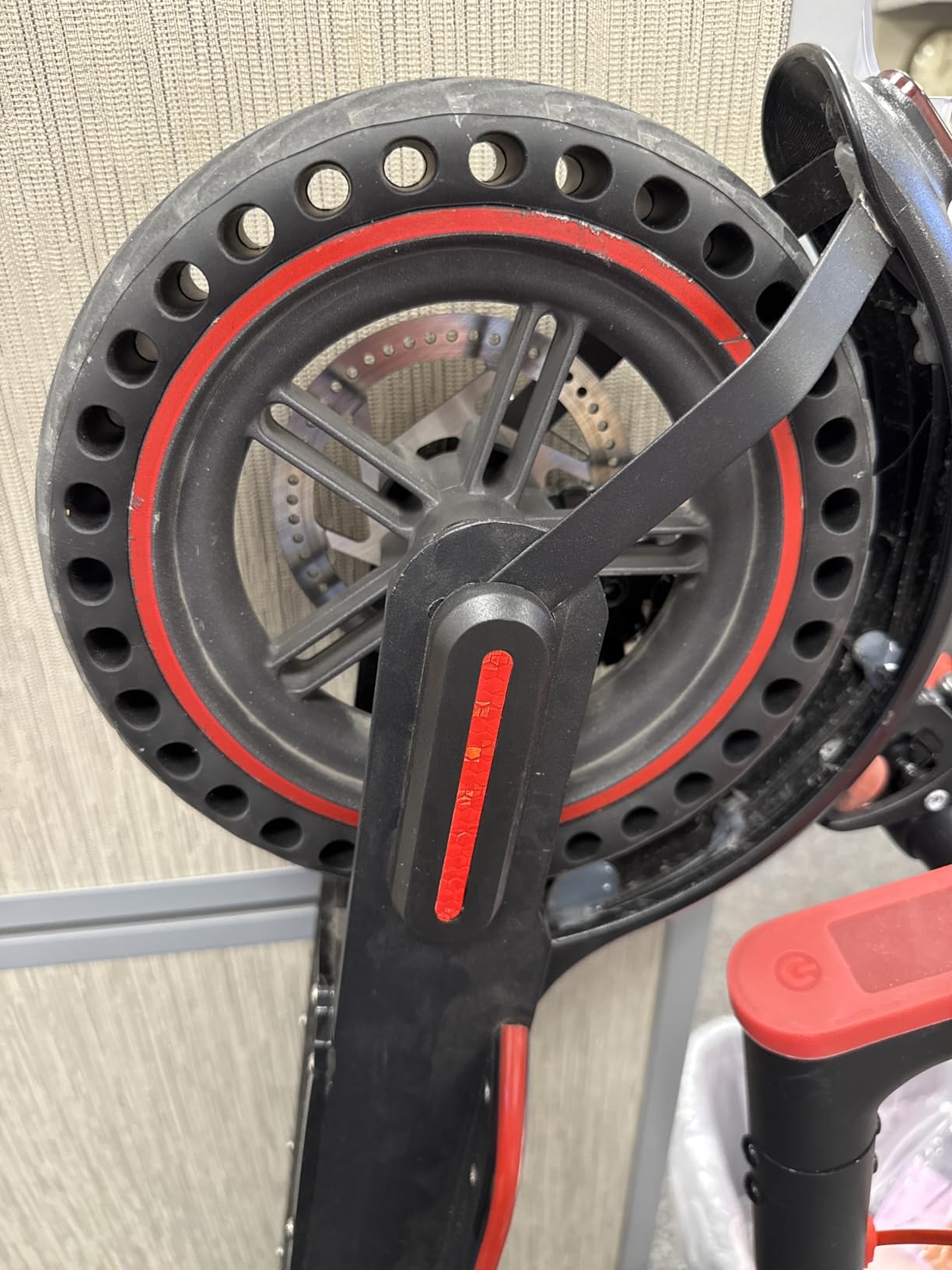 Cooryda Solid Tire for Xiaomi m365 Electric Scooter Mijia Mi m365 pro/gotrax gxl V2/gotrax XR, 8.5 inches Electric Scooter Wheels 8 1/2'' Front or Rear Replacement Honeycomb Solid Tires (2 Piece) customer photo 1
