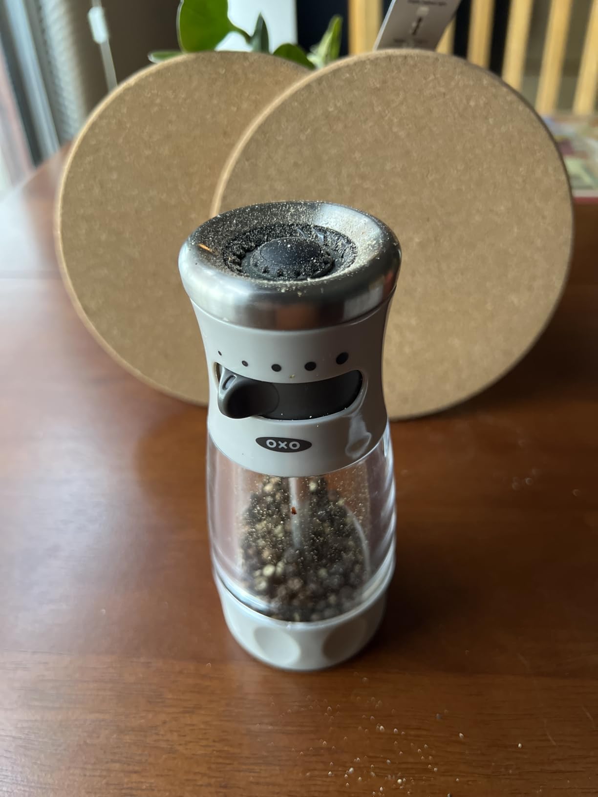 OXO Good Grips Contoured Pepper Grinder with Adjustable Ceramic Mill | Pre-loaded with Peppercorns, 5 Grind Settings, Ceramic Grinder, Non-slip Grip, Home and Kitchen Use, Spice Grinder customer photo 1