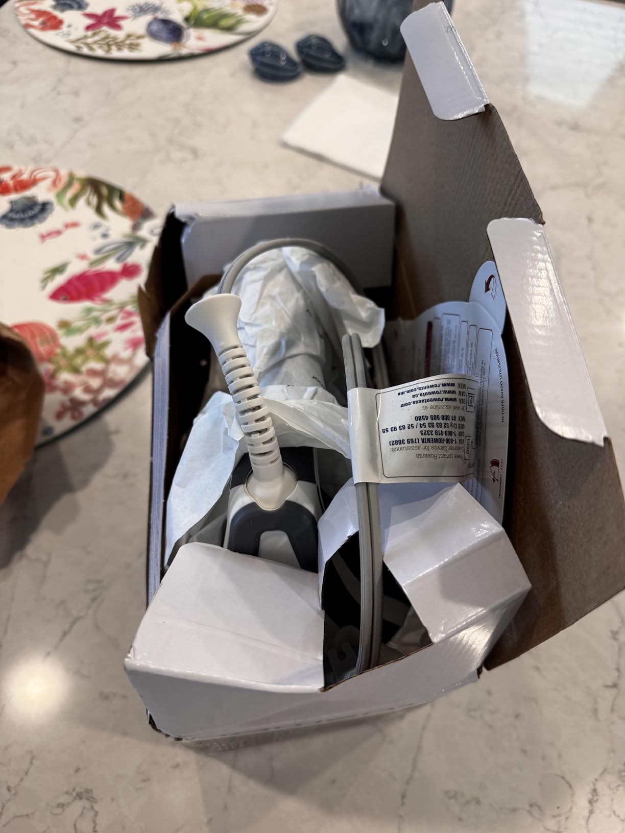Rowenta Focus Excel Steam Iron for Clothes, Anti-Drip Protection, Iron Steamer for Clothes, 1725 Watts, DW5280, Grey customer photo 2