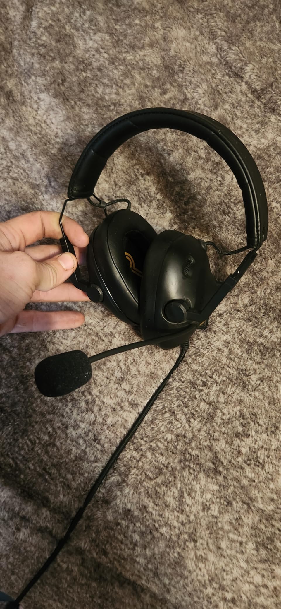 SENZER SG500 Gaming Headset with Noise Cancelling Microphone Black customer photo 1