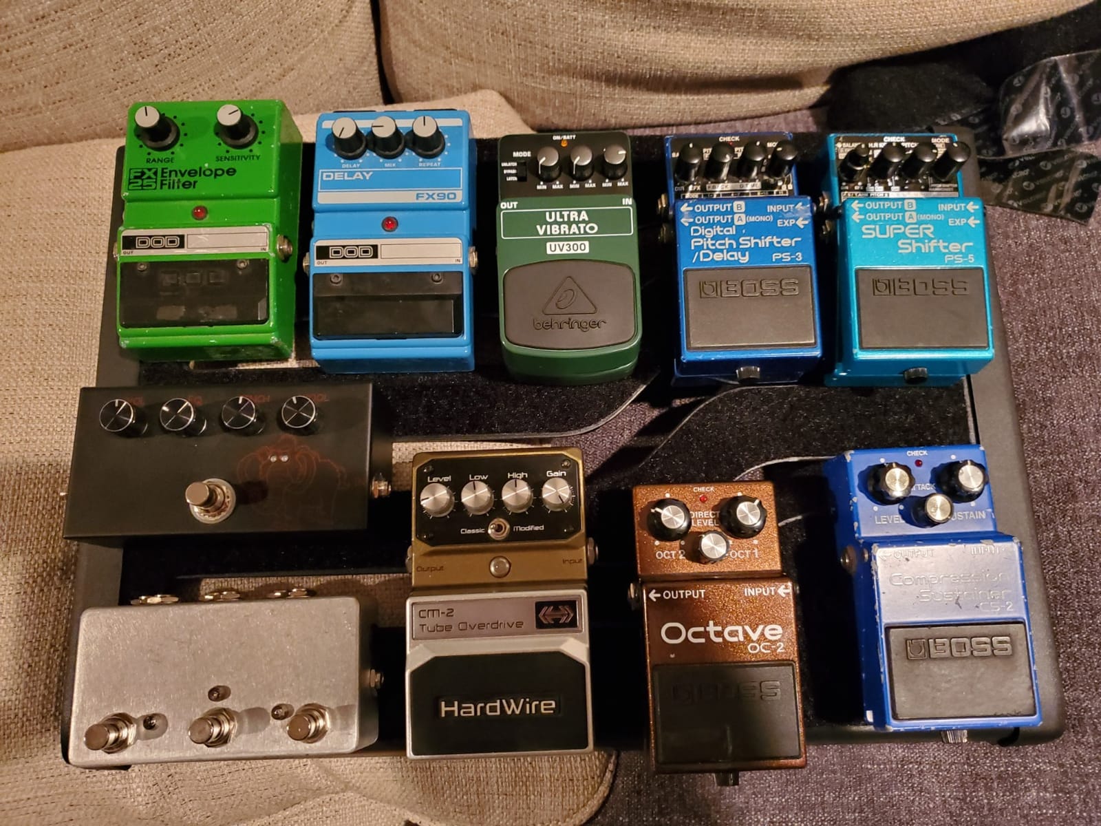 Donner DB-S300 Guitar Pedal Board, Extra Large, Power Supply, Backpack customer photo 1