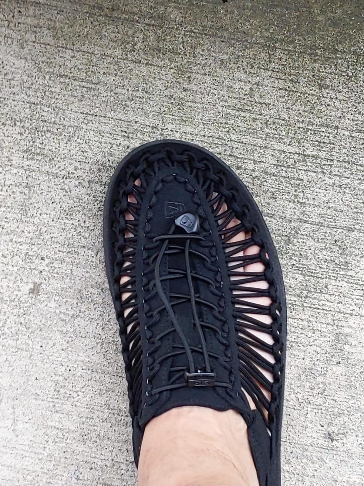 KEEN Men's Uneek Sandals customer photo 1