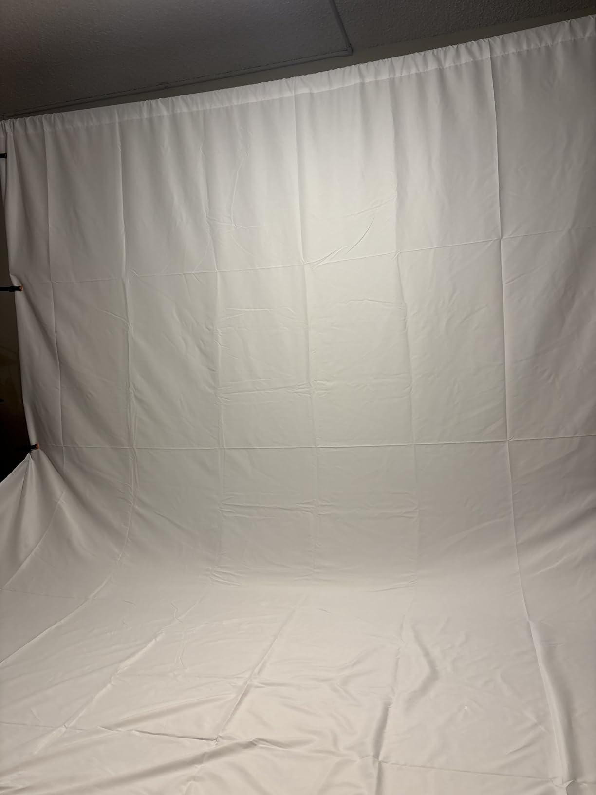 Hemmotop Chromakey Green Screen Backdrop, 5x7ft Small Background Fabric | Solid Chroma Green, Polyester Cloth, Perfect for Streaming Video Calls Zoom Studio, Ideal for Content Creators, Photography customer photo 2