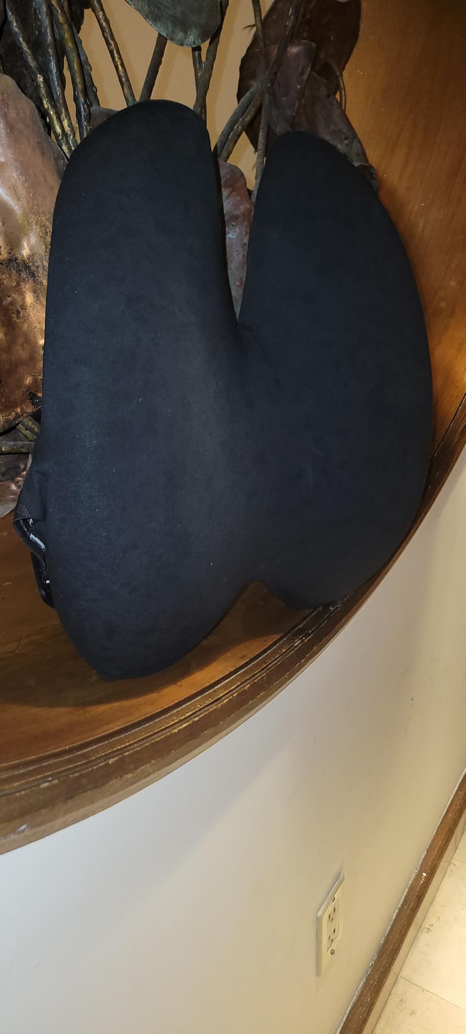 C CUSHION LAB Extra Dense Lumbar Pillow - Patented Ergonomic Multi-Region Firm Back Support for Lower Back Pain Relief - Lumbar Support Cushion with Strap for Office Chair, Car, Sofa, Plane - Black customer photo 1