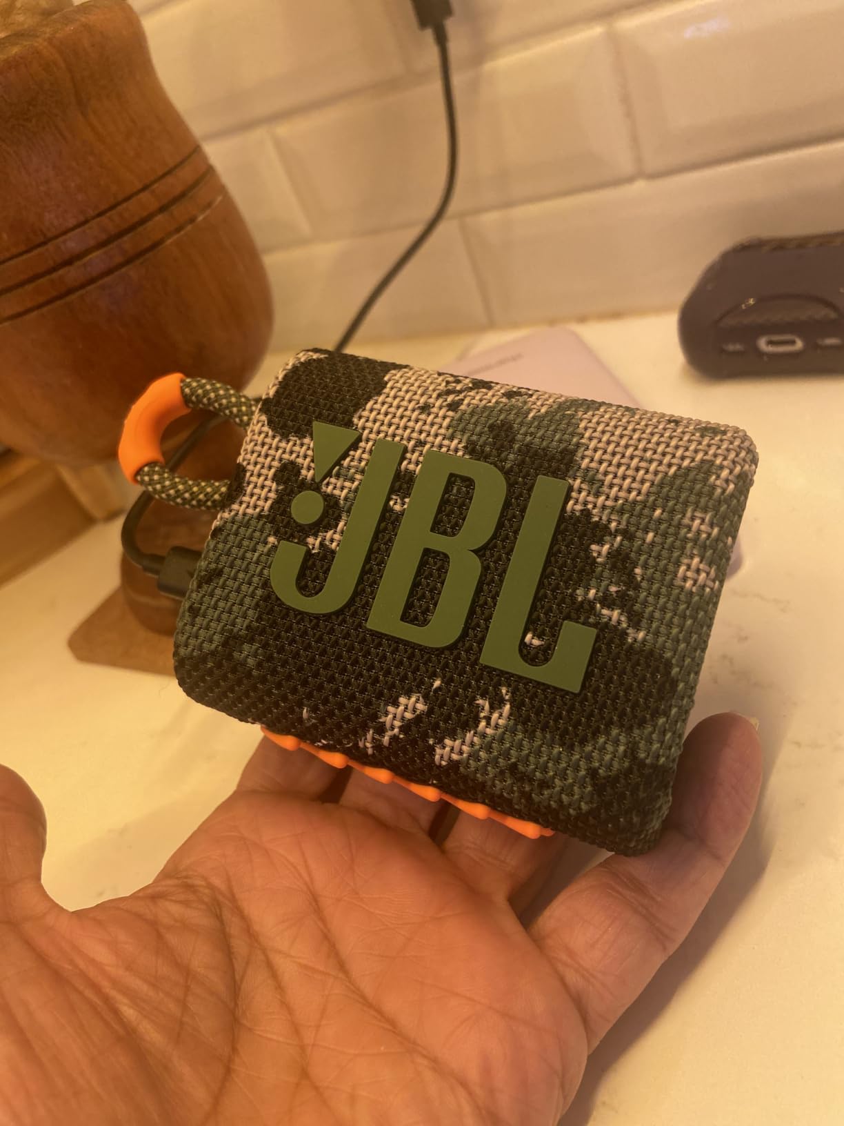 JBL Go 3 - Portable Mini Bluetooth Speaker, big audio and punchy bass, IP67 waterproof and dustproof, 5 hours of playtime customer photo 1