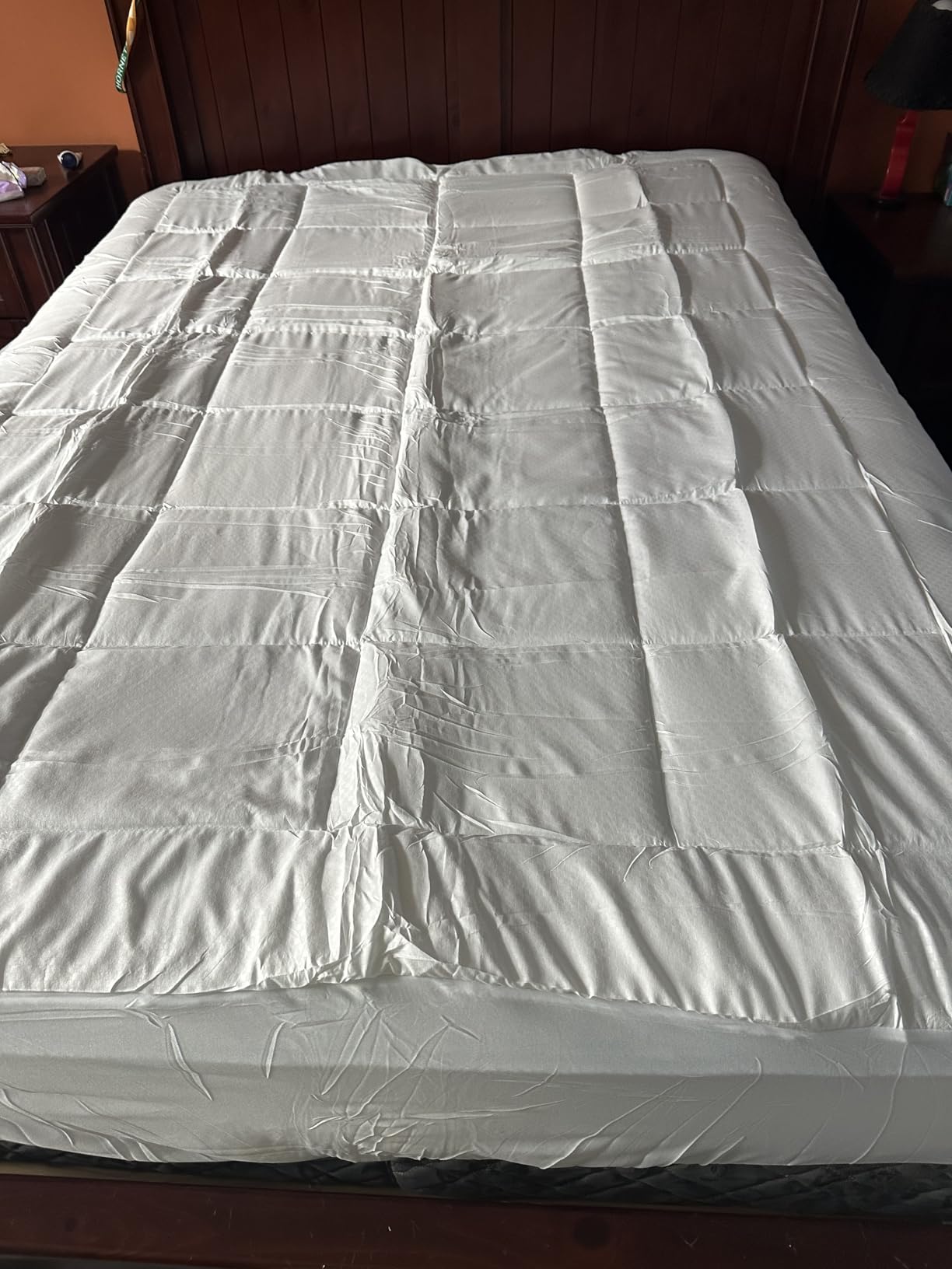 MATBEBY Queen Size Mattress Pad - Cooling Breathable Mattress Topper, Quilted Fitted Mattress Protector, Pillow Top Mattress Cover with 8-21