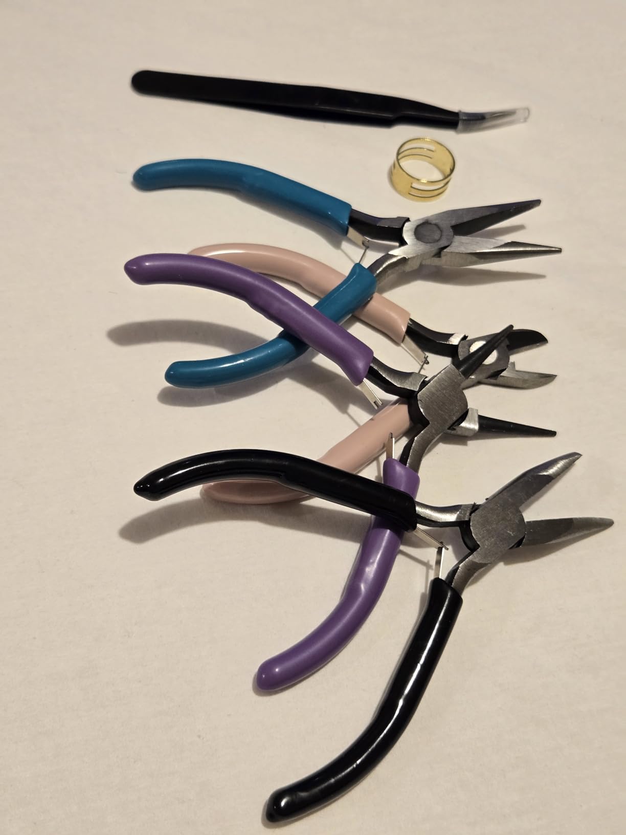 URSKYTOUS 4Pcs Jewelry Pliers Set Jewelry Making Pliers Tools Kit Include Jewelry Making Needle Nose Chain Nose Round Bent Pliers Wire Cutter for Bracelet Beading DIY Craft Jewelry Making Supplies customer photo 2
