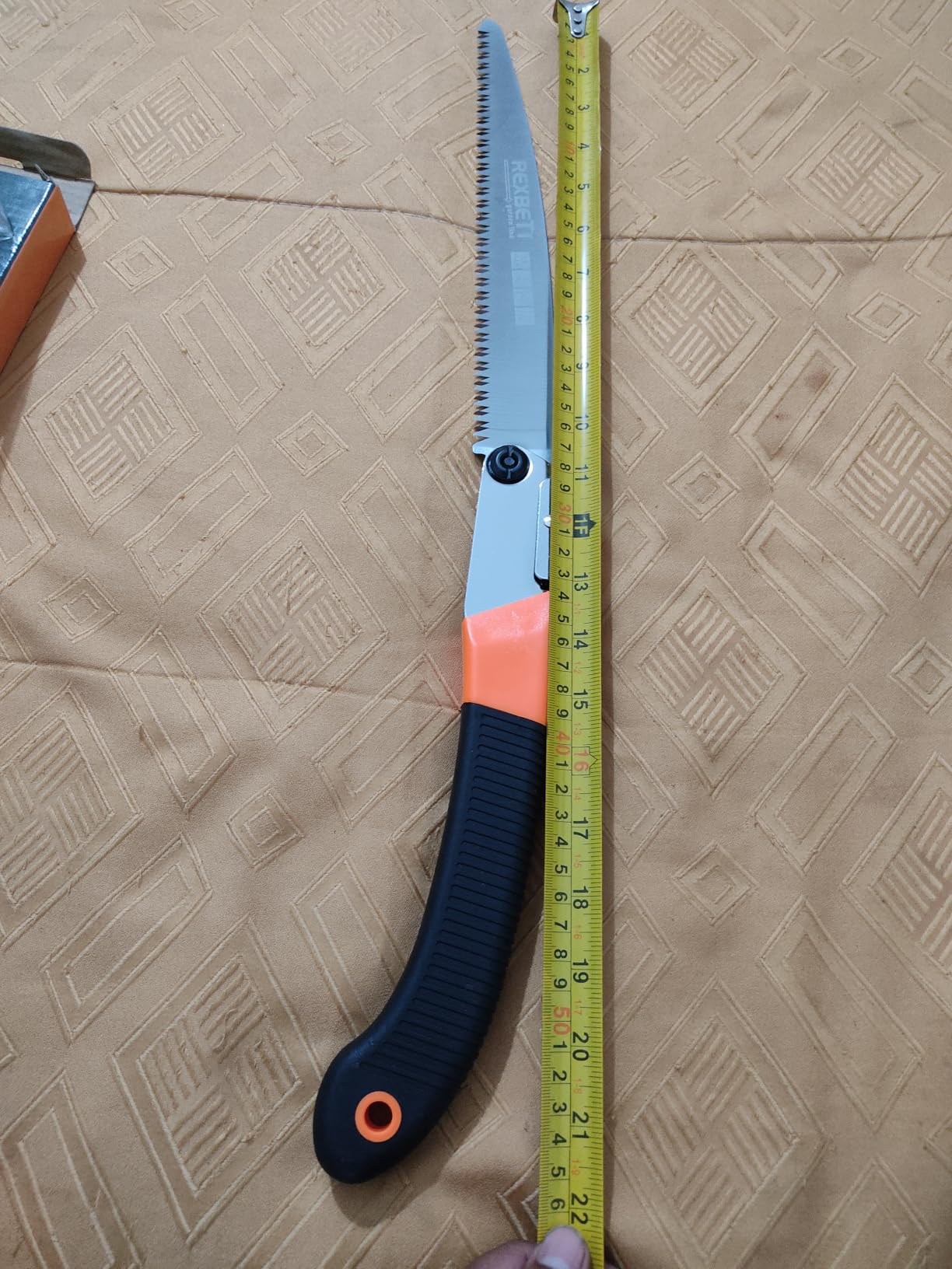 REXBETI 8-Inch Folding Hand Saw, Pruning Saw for Tree Trimming, SK5 Steel | 7 TPI Staggered Teeth Folding Saw for Tree Limb Cutting, Green Wood, Branches and Firewood with Fast Cutting Performance customer photo 1