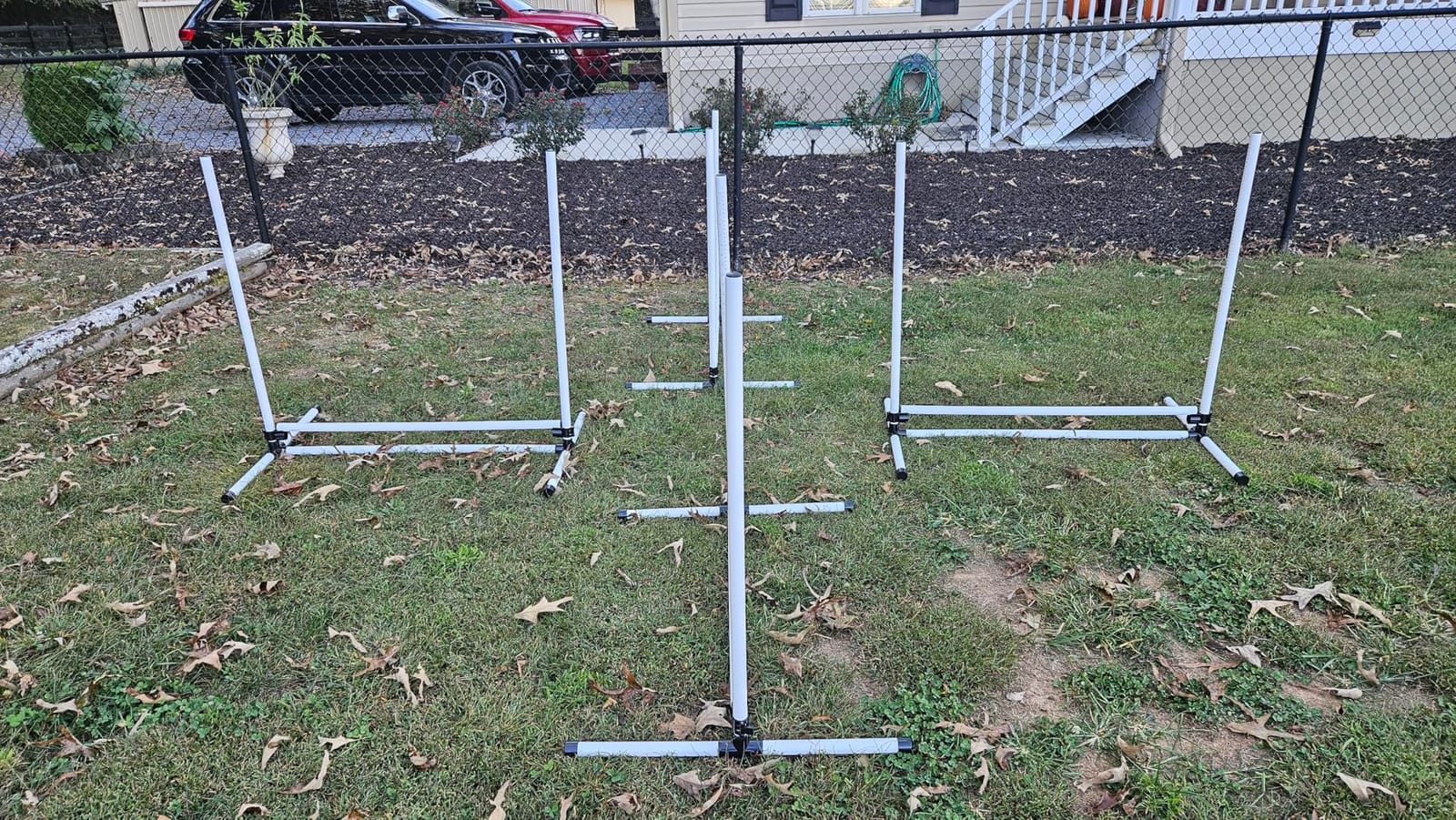 PawHut 4 Piece Dog Agility Training Equipment for Dog Agility Course Blue | Adjustable Height Jump Bars, Included Carry Bag, Displacing Top Bar customer photo 1