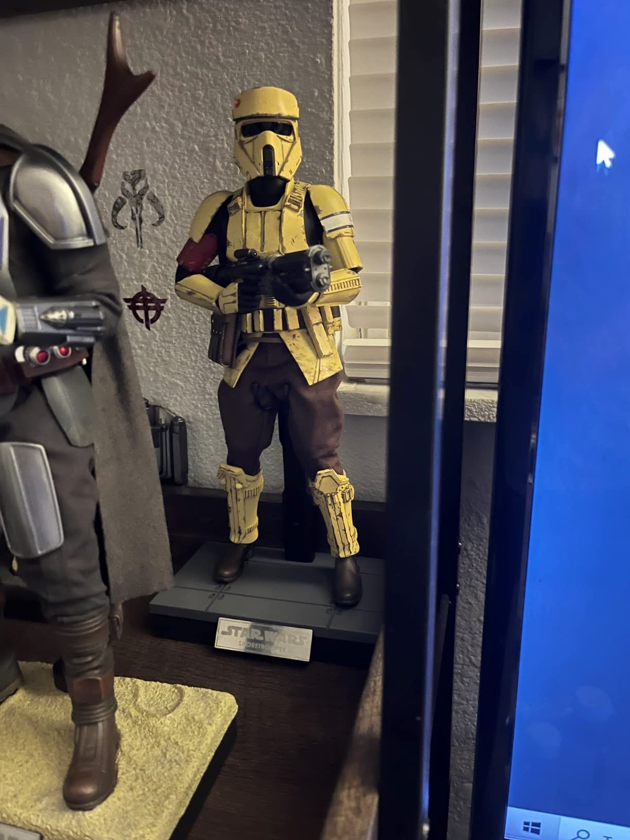 Star Wars The Mandalorian - Television Masterpiece Series Shoretrooper 1/6 Scale 12