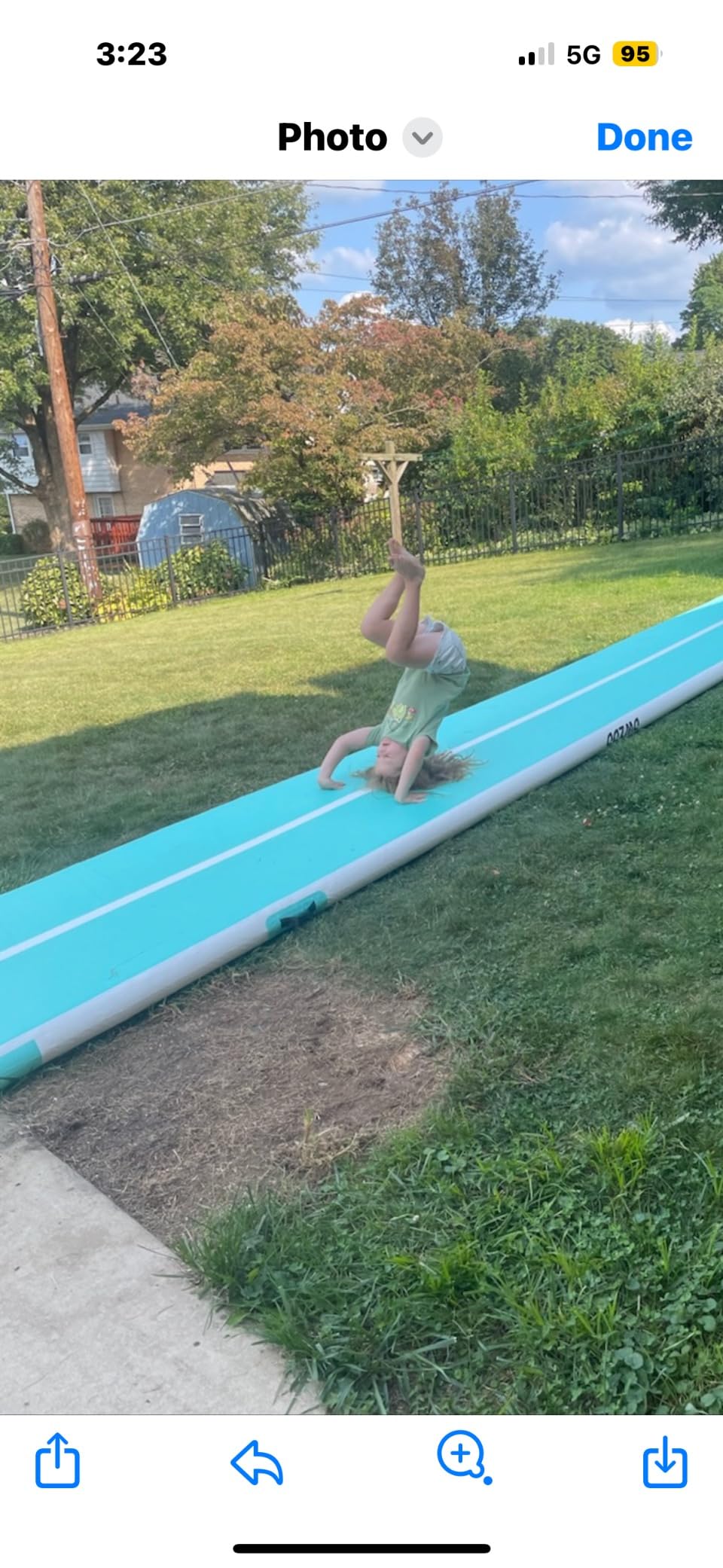 Dwzdd Gymnastics Air Mat 10ft/13ft/16ft/20ft Tumbling Mat Inflatable Gymnastics Tumble Track for Home/Gym/Training/Cheerleading/Water with Electric Pump customer photo 1
