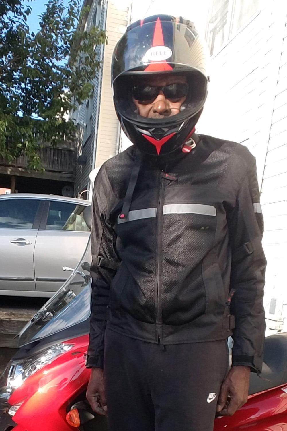 Vance Leather Mens Advanced All-Season Reflective Mesh & Textile Motorcycle Jacket w/CE Armor & Removable Liner customer photo 2