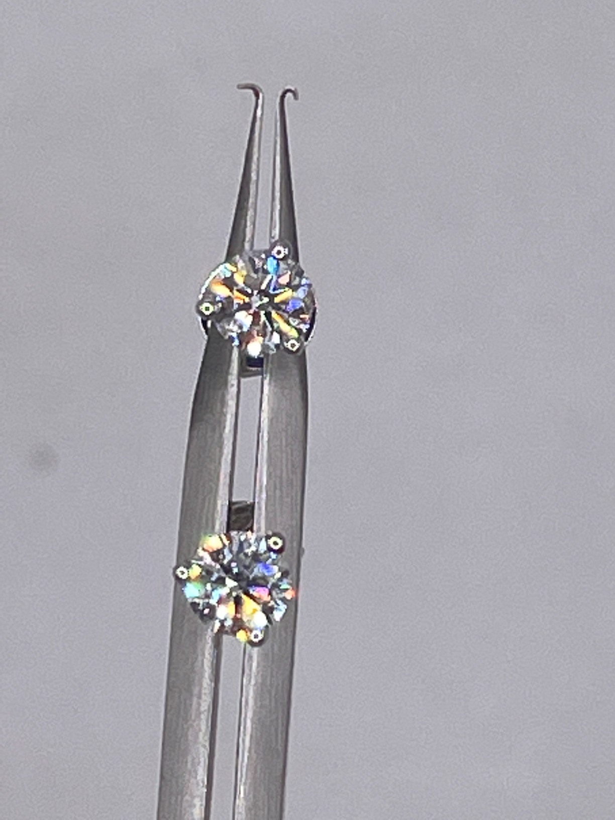 IGI Certified 1/4 to 4 Carat Round Lab Grown Diamond Solitaire Pendant Necklace for Women in 14K Gold (D-E-F/G-H, VS1-VS2, 0.25 to 4 cttw) Brilliant Cut 18 Inch Chain customer photo 1