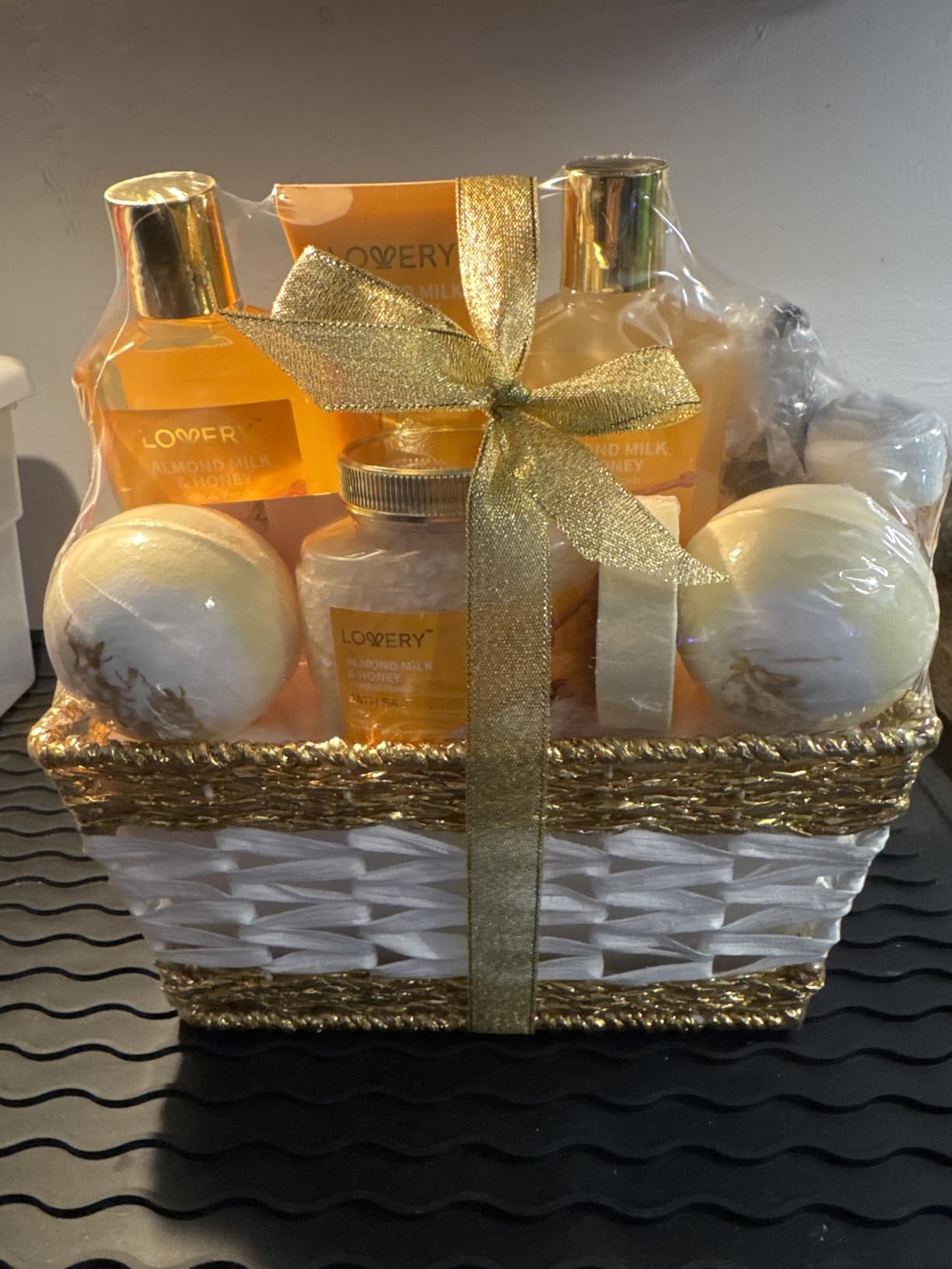 Gifts for Women Gift Basket for Women - 10 Pc Almond Milk & Honey Beauty & Personal Care Set - Home Bath Pampering Package for Relaxing - Spa Self Care Kit - Birthday, Mom, Anniversary Gift customer photo 2
