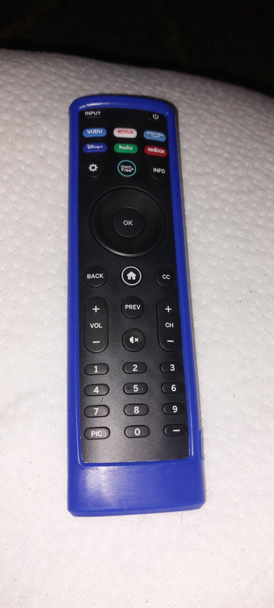 Vizio Remote (XRT140) with Vudu/Netflix/Prime/Disney/Hulu/Redbox Keys - Black customer photo 2