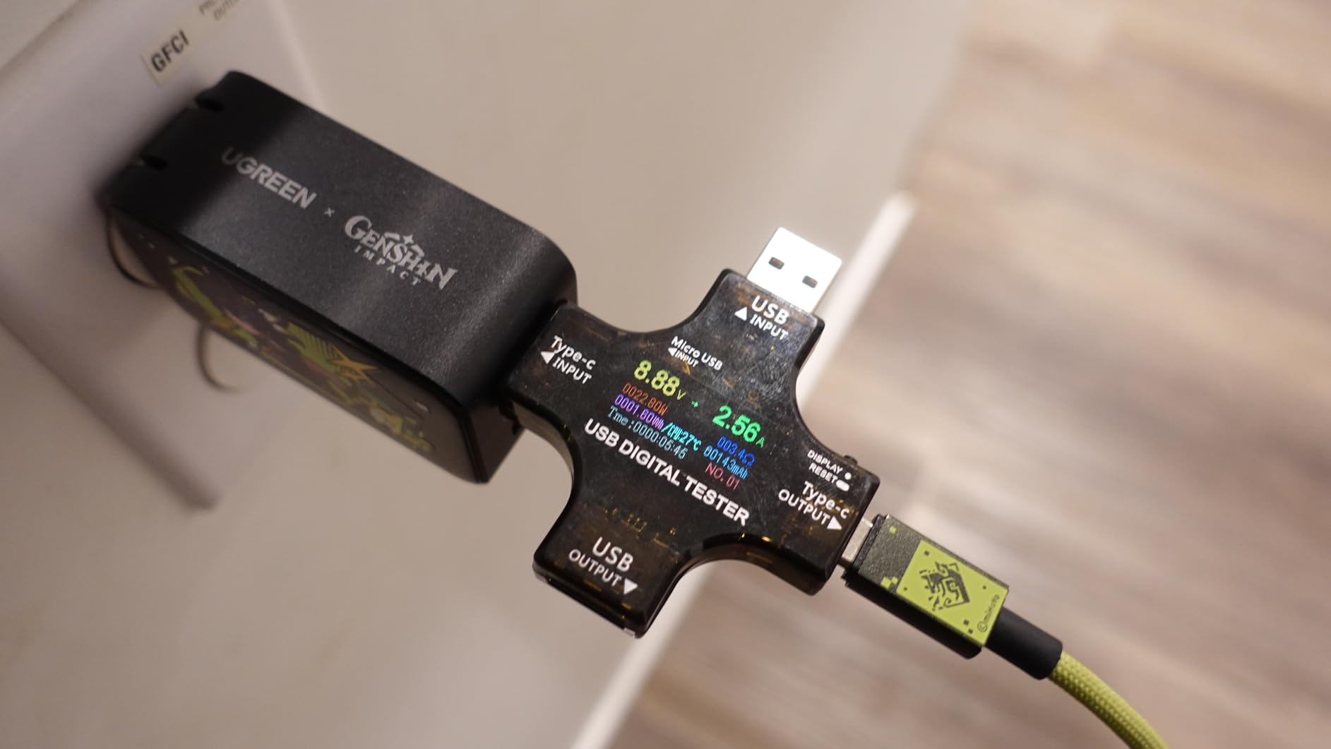 UGREEN Nexode 65W 3-Port customer photo 1