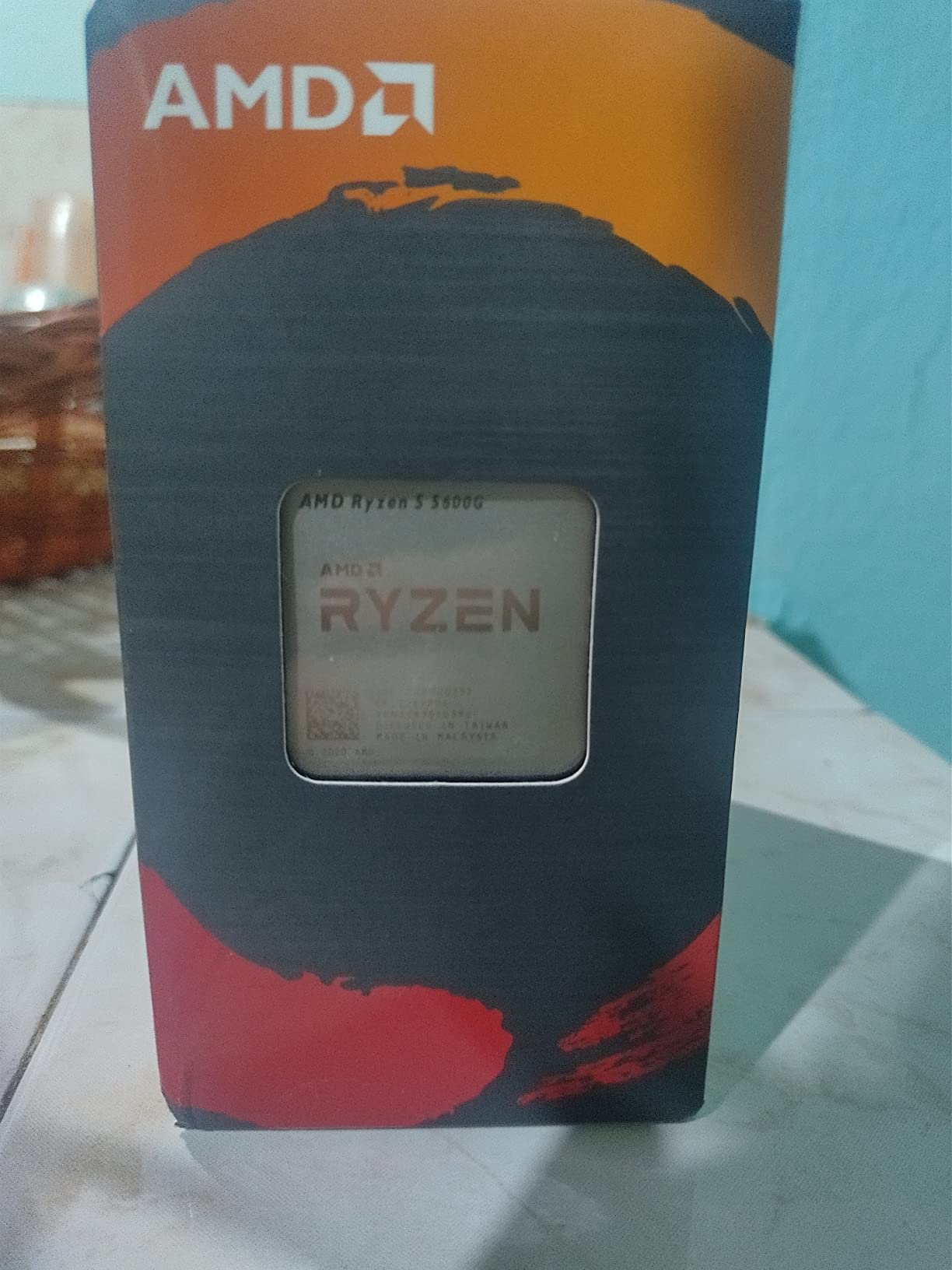 AMD Ryzen™ 5 5600G 6-Core 12-Thread Desktop Processor with Radeon™ Graphics customer photo 1