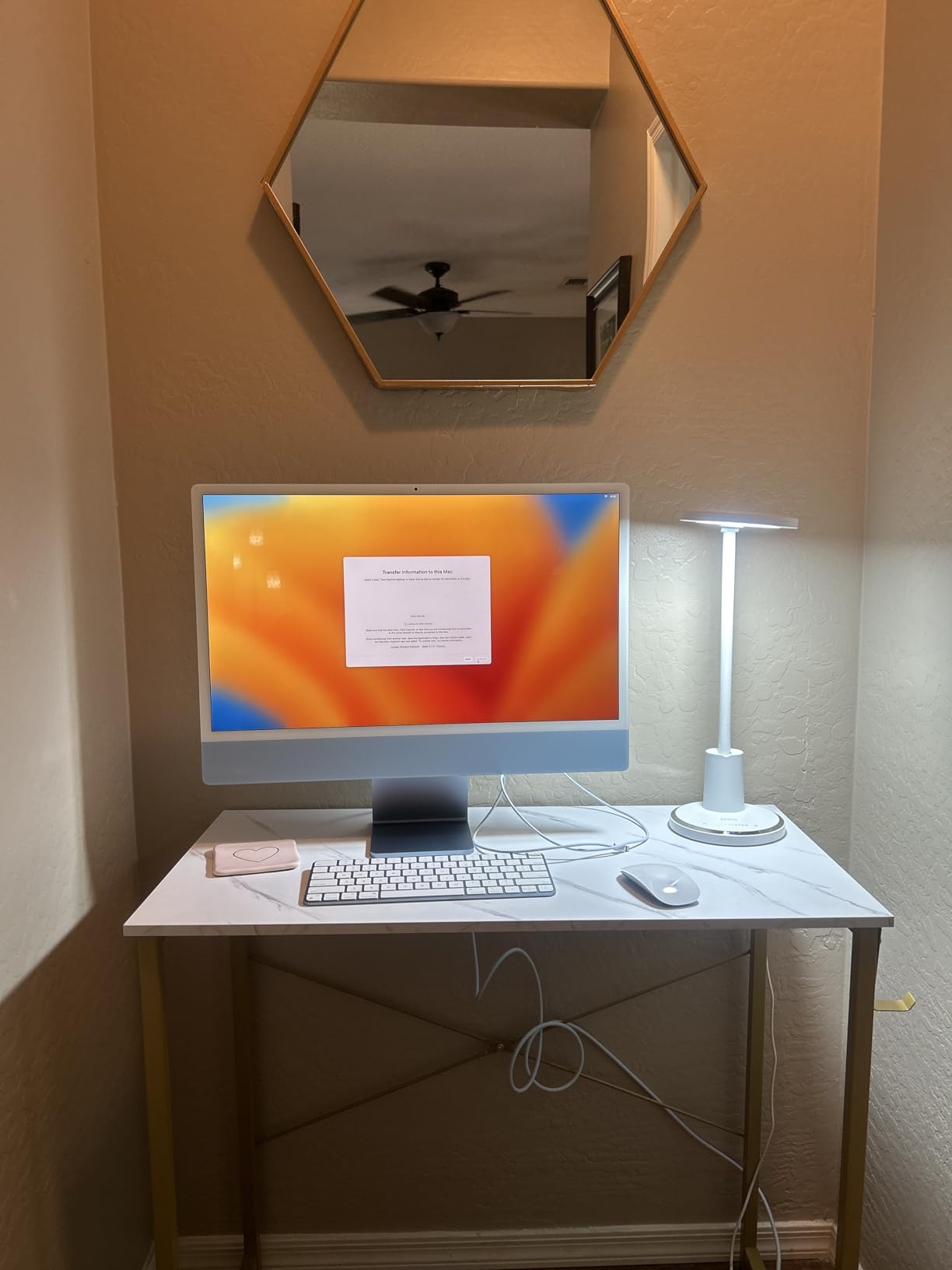 2021 iMac All in one Desktop Computer with M1 chip: 8-core CPU, 8-core GPU, 24-inch Retina Display, 8GB RAM, 256GB SSD Storage, Matching Accessories. Works with iPhone/iPad; Blue customer photo 2