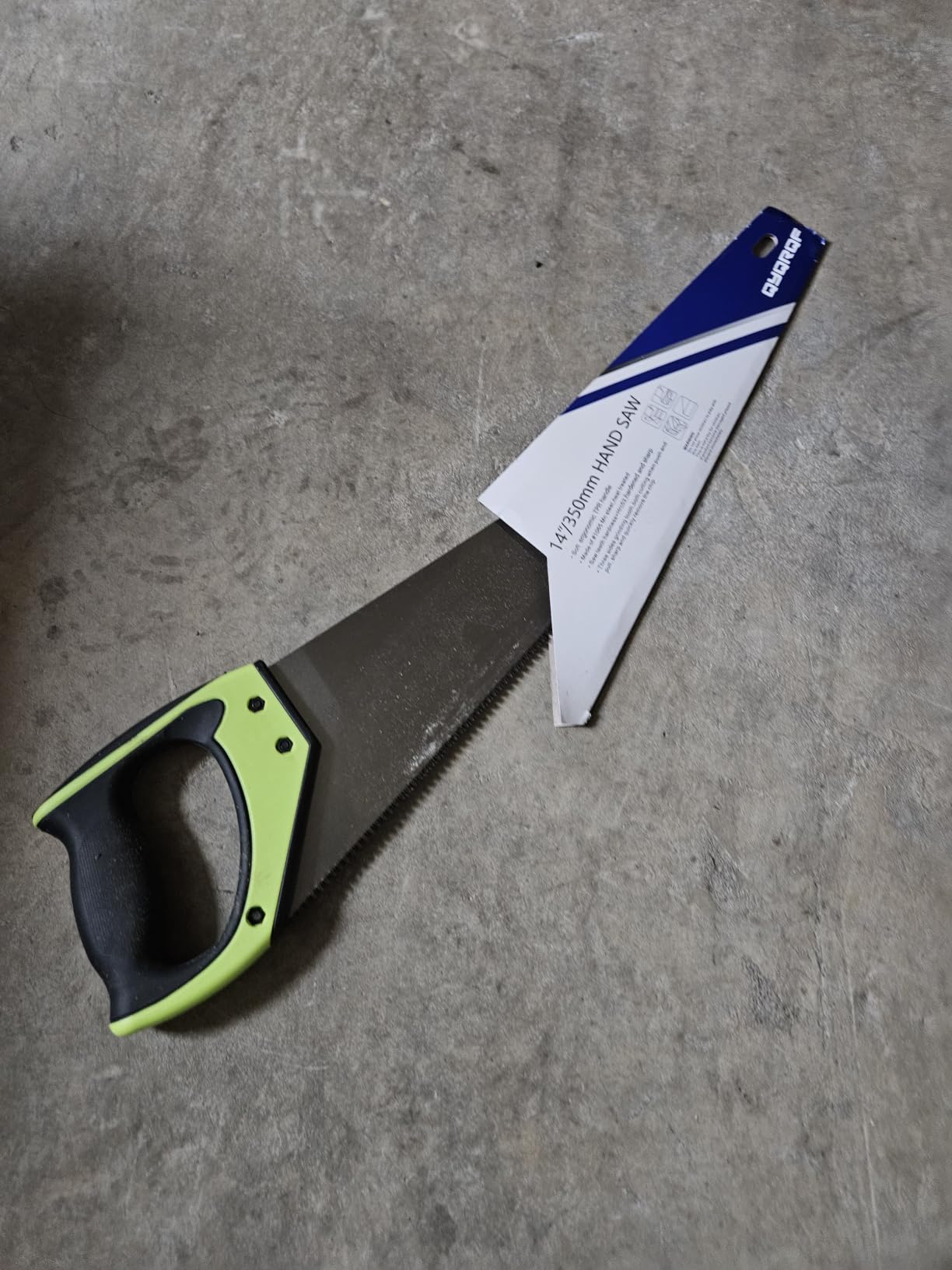 14 in. Pro Hand Saw, 11 TPI Fine-Cut Soft-Grip Hardpoint Handsaw Perfect for Sawing, Trimming, Gardening, Cutting Wood, Drywall, Plastic Pipes, Sharp Blade, Ergonomic Non-Slip Handle (green) customer photo 1