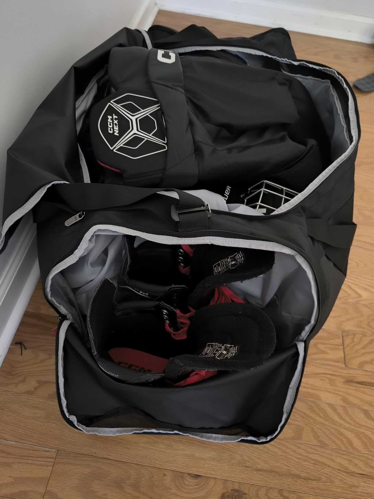 Under Armour Undeniable 5.0 Duffle customer photo 1