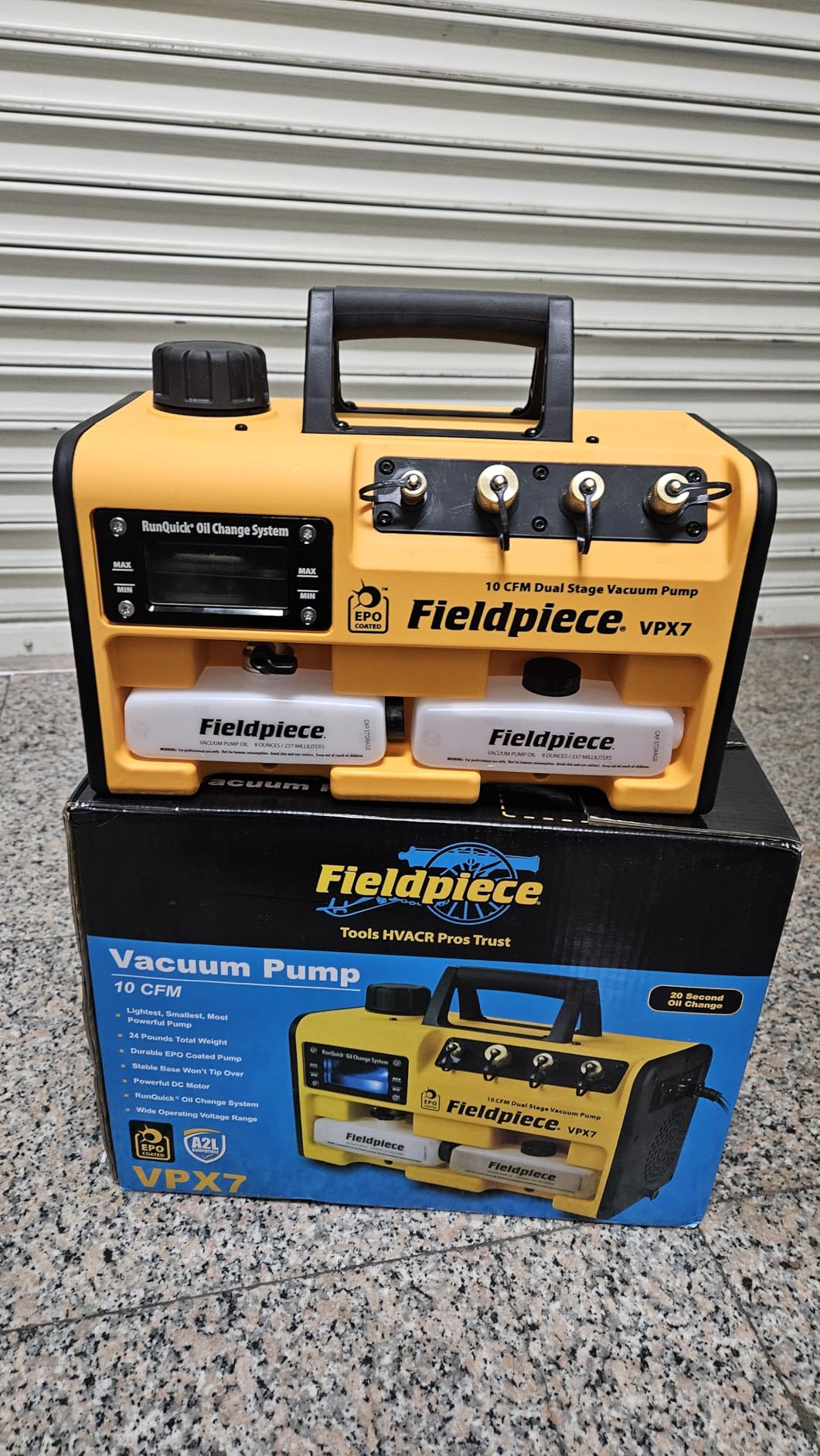 Fieldpiece VPX7 Vacuum Pump - 10 CFM, 3/4 HP DC Motor, RunQuick Oil Change System - Portable - Professional HVAC Tool - A2L Compatible customer photo 1