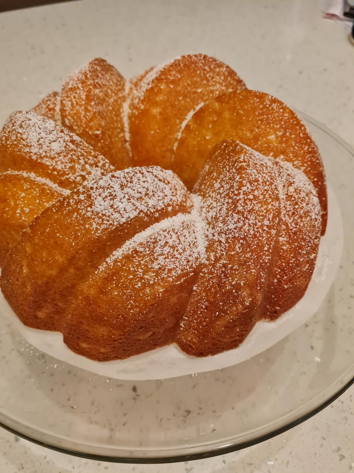 Nordic Ware NW 95577 75th Anniversary Braided Rope Bundt Cake Pan, Gold 12 Cup Capacity customer photo 1