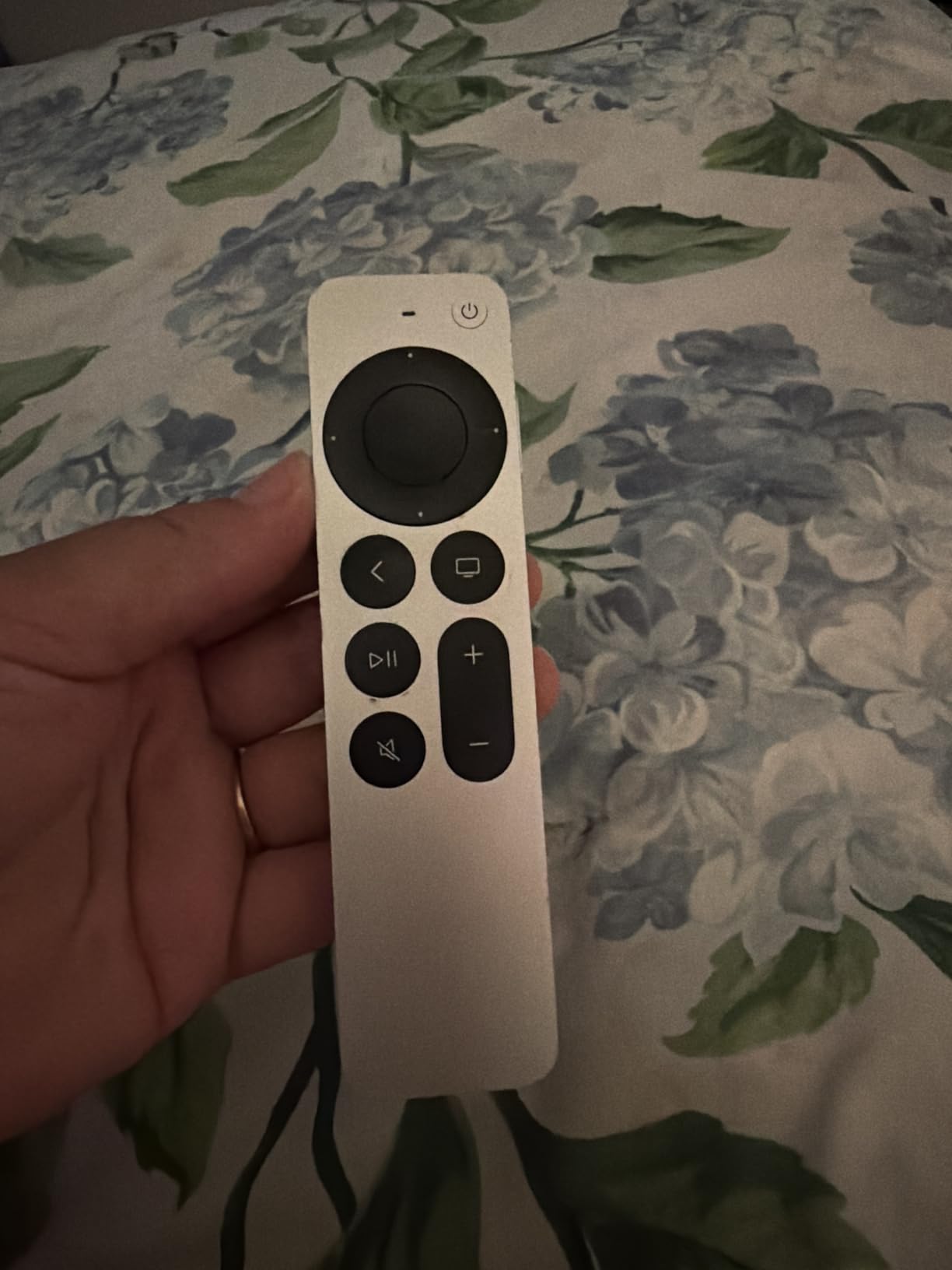 Apple 2021 Apple TV 4K 32GB - Black (2nd generation) (Renewed) customer photo 1