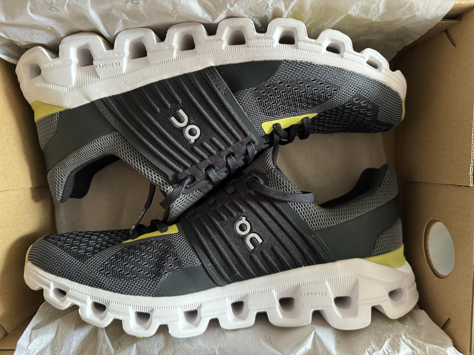 Men's Cloudswift Sneakers customer photo 2