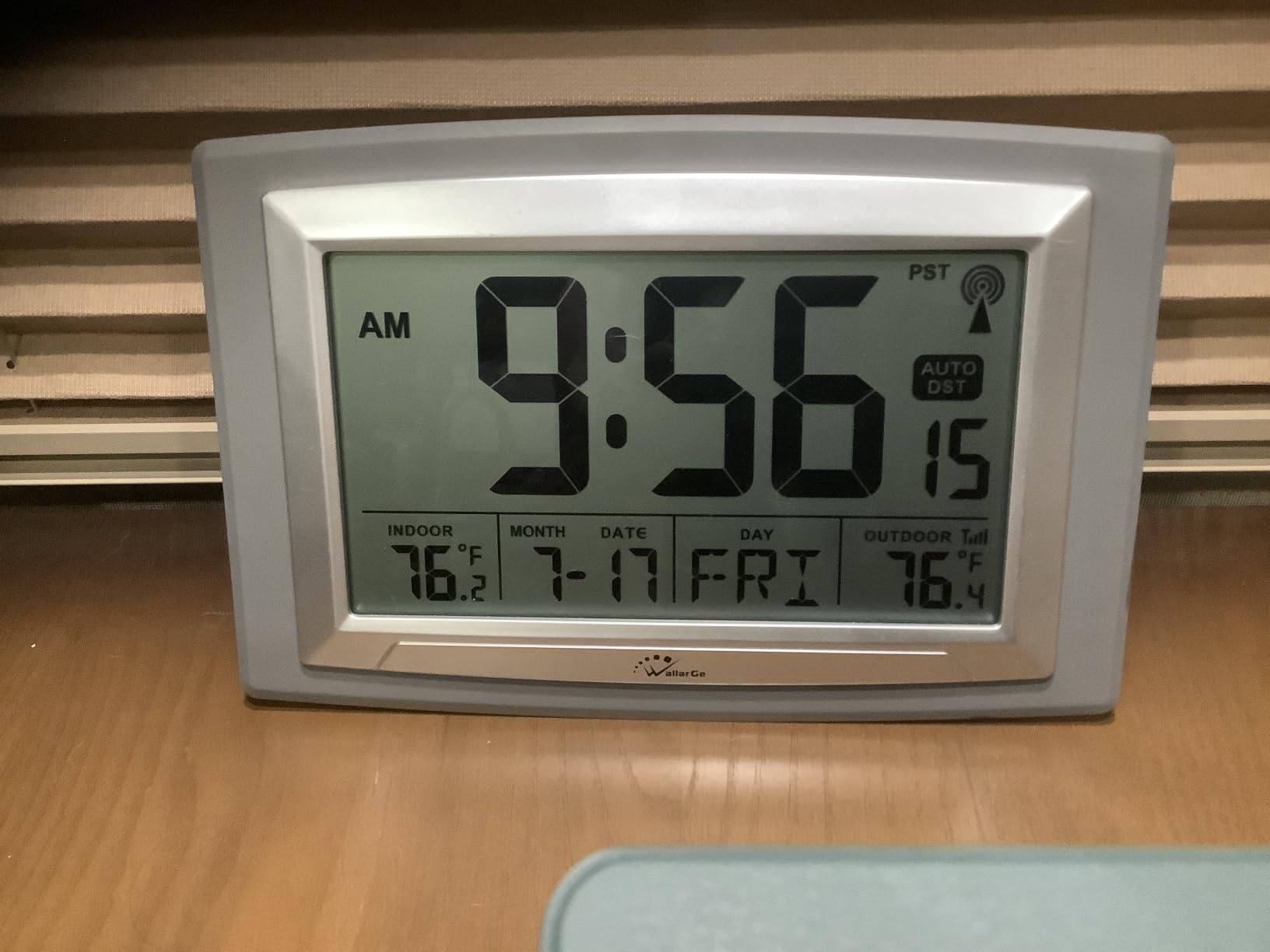 WallarGe Atomic Clock 12.5 Inch Self-Setting Digital Wall Clock with Indoor/Outdoor Temperature customer photo 2