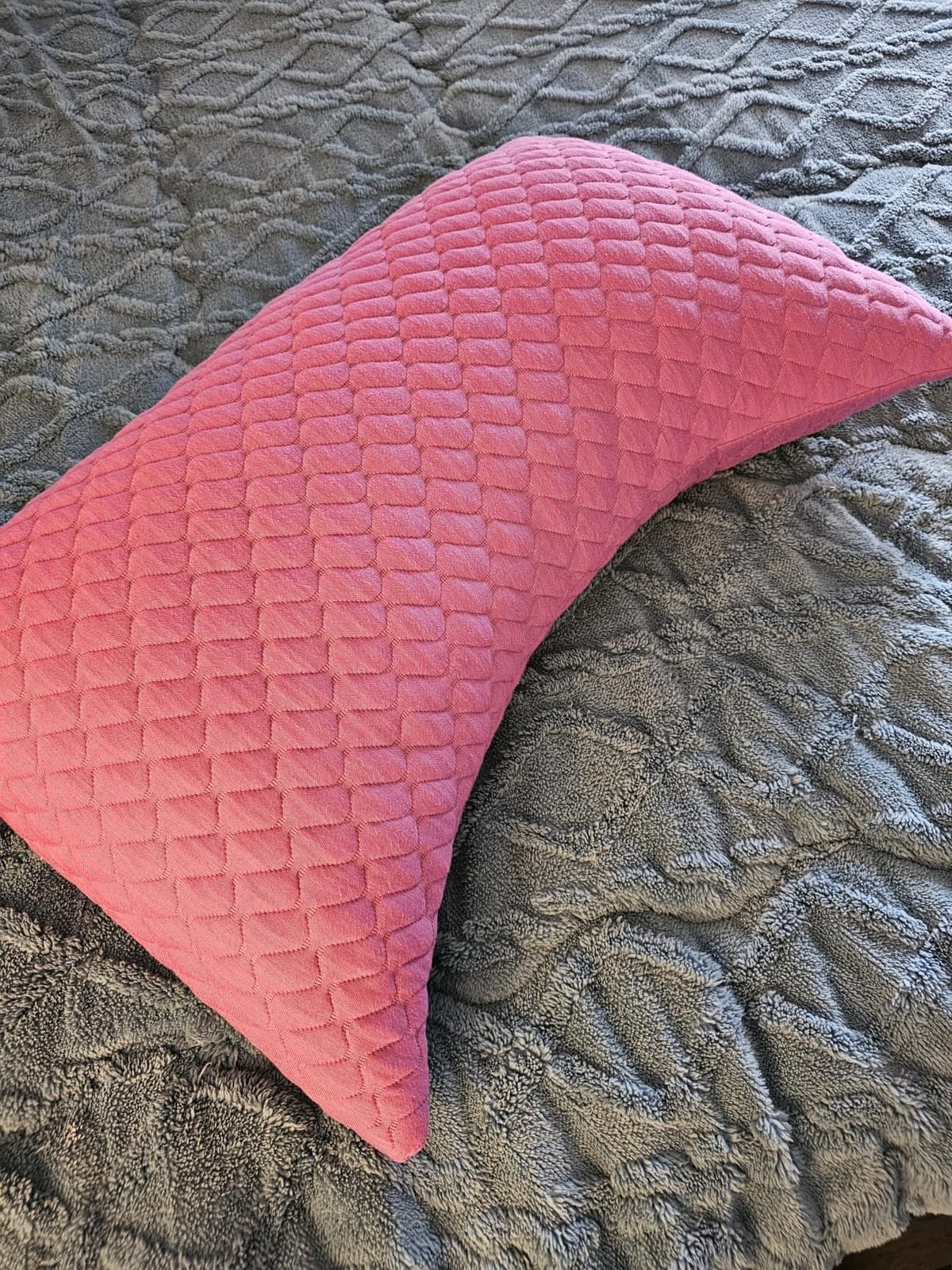 Sidney Sleep Adjustable Curved Pillows for Neck and Shoulder Support with Extra Shredded Fill - Cervical Contour Pillow for Side and Back Sleepers - Queen Size 19 x 29 CertiPUR-US Certified (White) customer photo 1