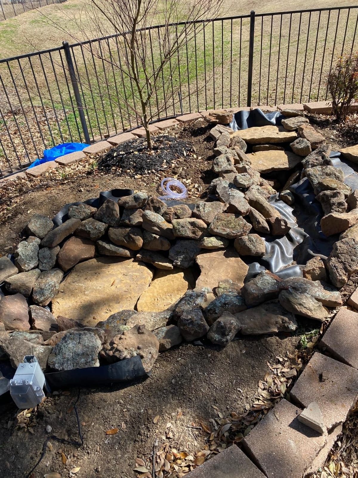 Aquascape PRO Grade 45 MIL EPDM Fish-Safe Pond and Fountain Liner, 10-ft x 10-ft, 100 sq ft, Black customer photo 1