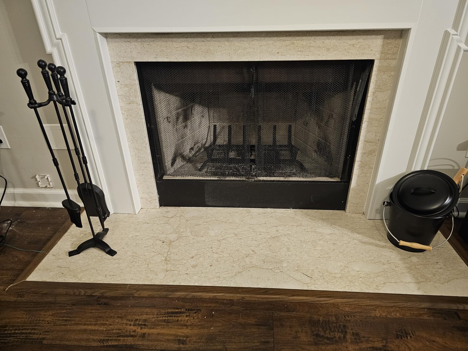 Gtongoko Fireplace Tools Set with Stand, 30-Inch Heavy Duty Steel customer photo 2