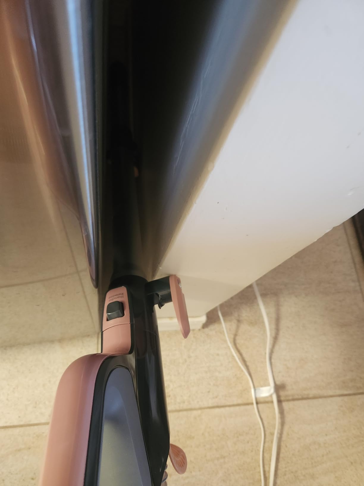 Hoover Intuition Bagged Upright Vacuum with Hair Eliminator Brushroll | Liftup Cleaner, Pet Handi-Mate, for Carpet, Hard Floor & Pet Hair- BU4050 customer photo 2