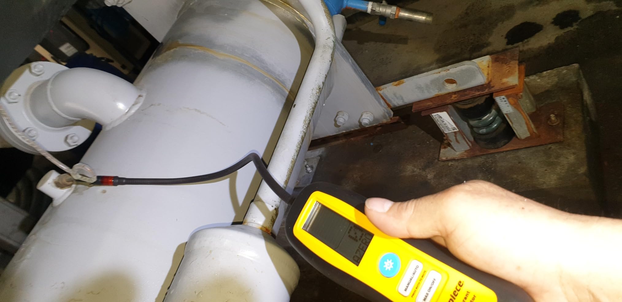 Fieldpiece - DR82 Infrared Refrigerant Leak Detector - Ultra-Sensitive Leak Sniffer with Large, Backlite LCD Screen - Lightweight HVAC Tool customer photo 2