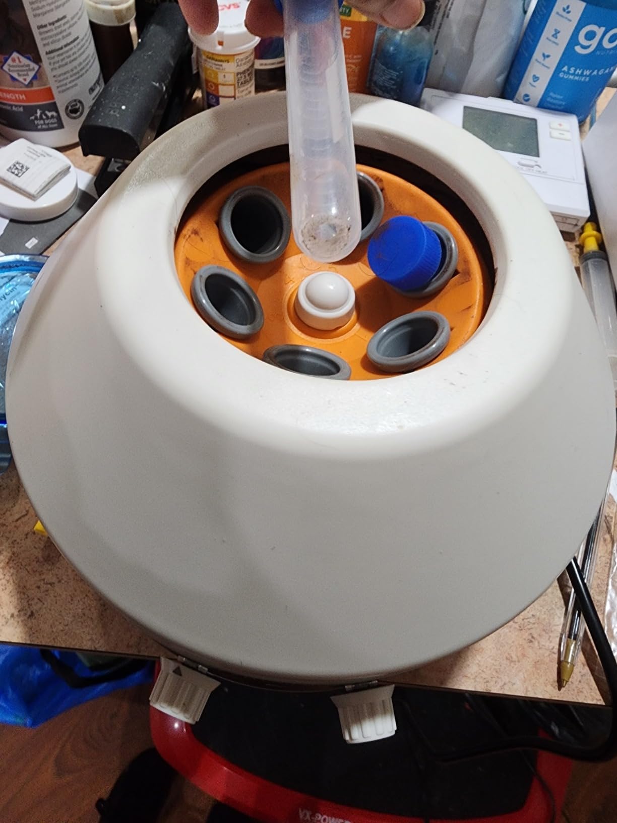NEWTRY Mini Centrifuge Machine, Electric Lab Desktop Benchtop Centrifuges | 10ml x 6 Rotor Capacity, 300-4000r/min Speed Control, 0-60min Timer, Max. 1790xg, 110V Plug, Easy Operation customer photo 2